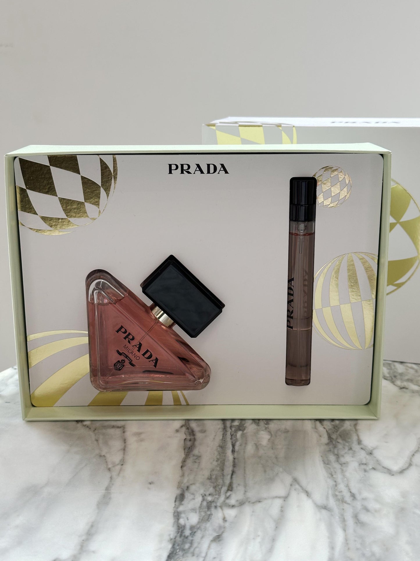 PRADA
Paradoxe Eau de Parfum Set