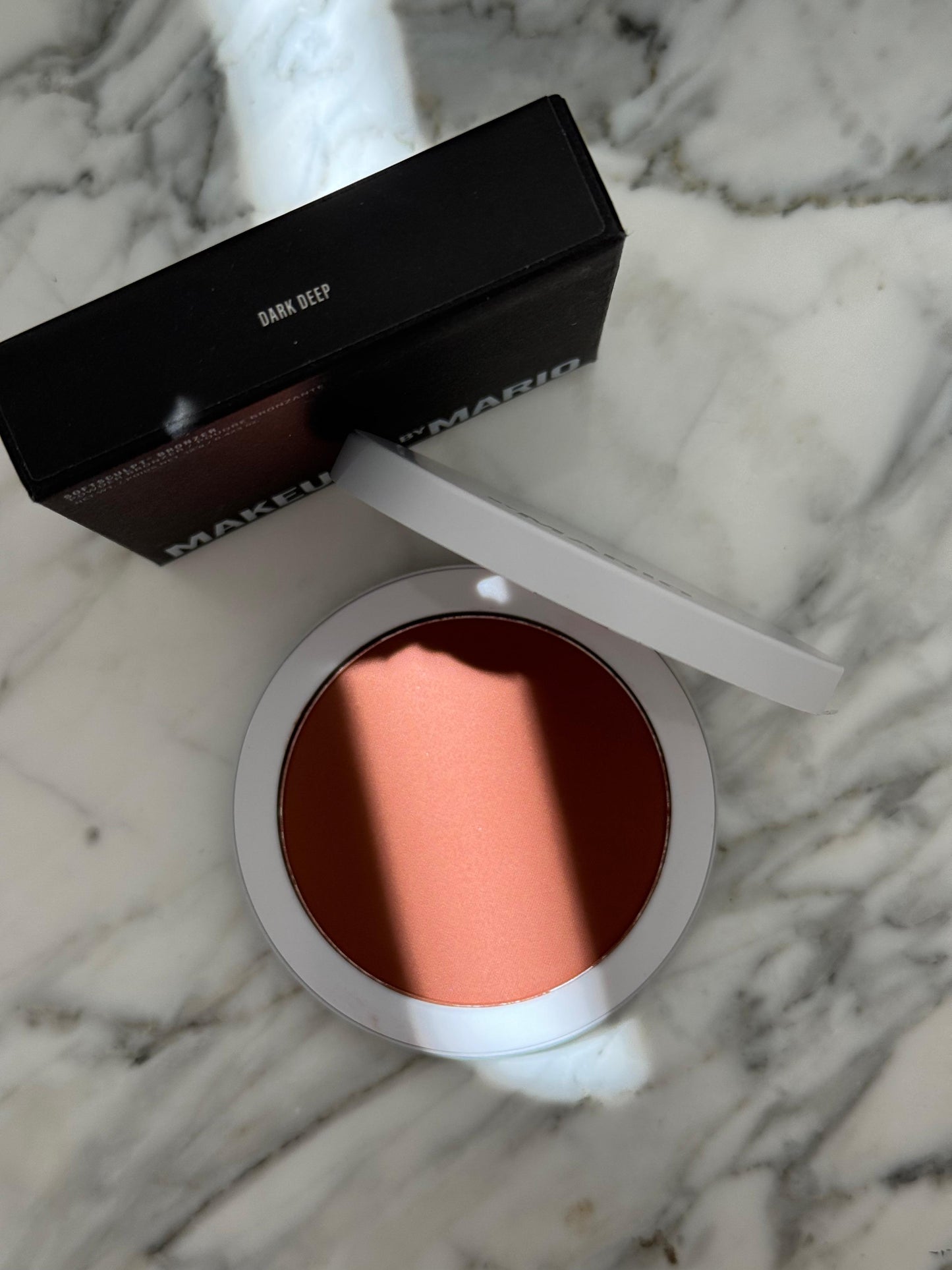 MAKEUP BY MARIO Softsculpt Powder Bronzer - Dark Deep