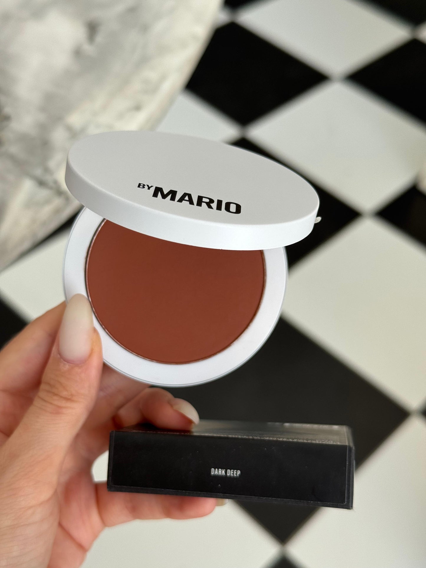 MAKEUP BY MARIO Softsculpt Powder Bronzer - Dark Deep
