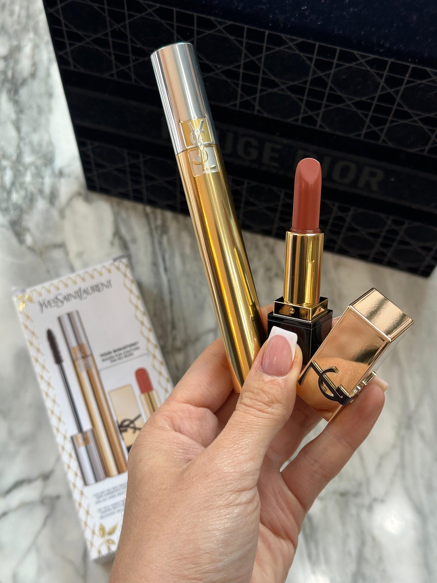 YSL Gift Set Mascara Volume Effet Faux Cils + Mini Rouge Pur Couture Nu Muse