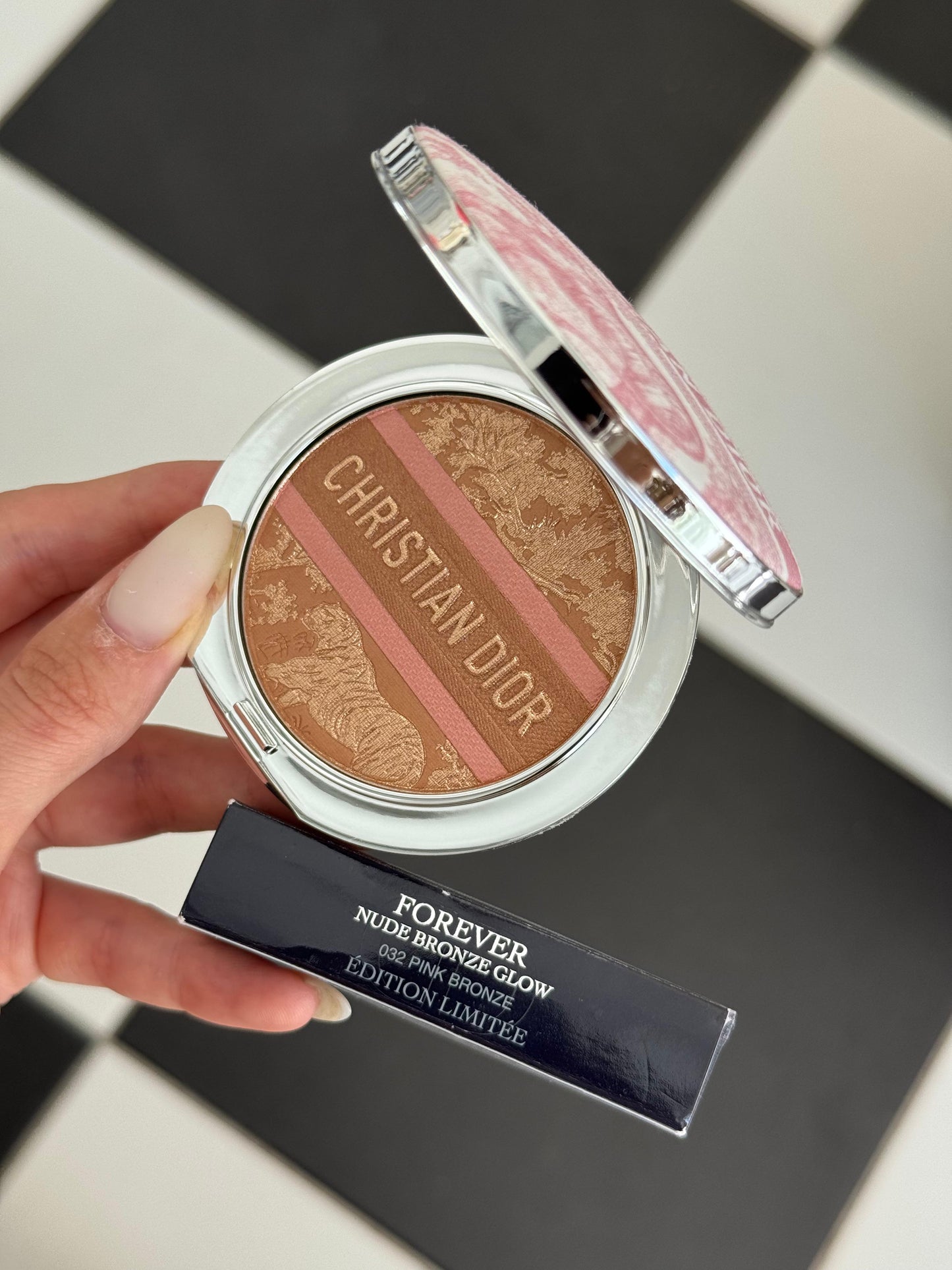 DIOR Forever Nude Bronze Glow - Limited Edition (032)