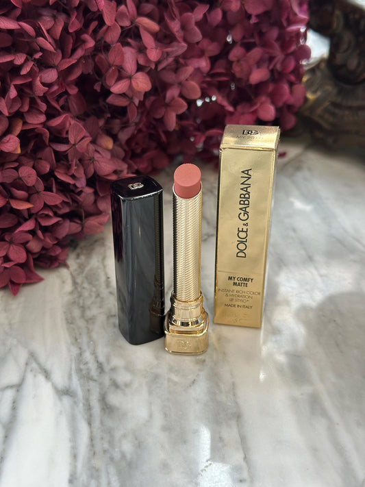 DOLCE& GABBANA My Comfy Matte Instant Rich Color & Hydration Lipstick