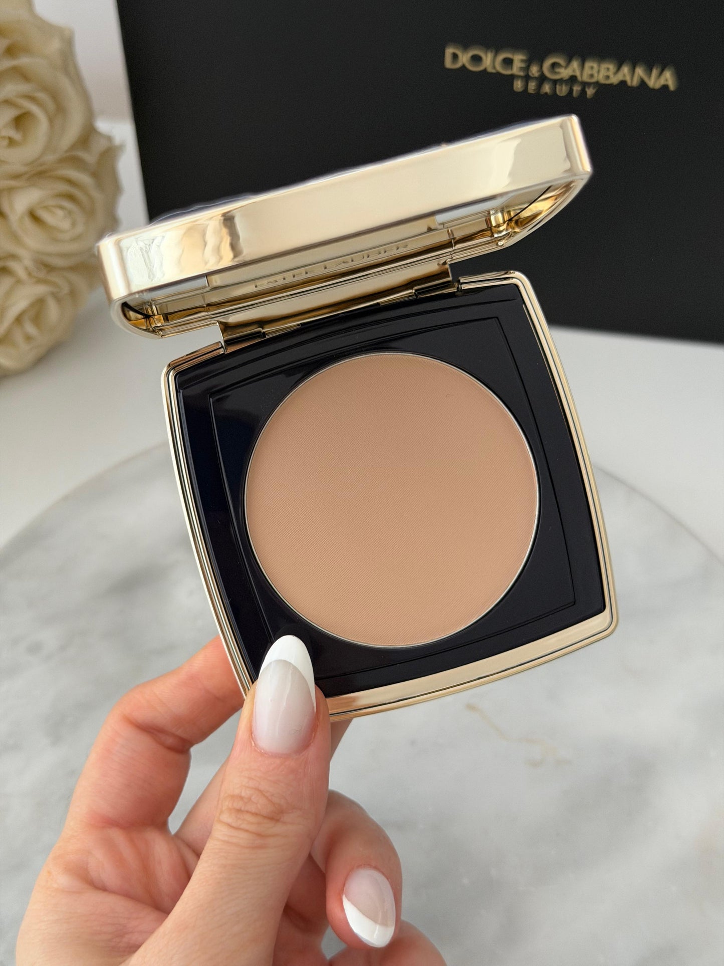 ESTEE LAUDER Double Power Stay-In-Place Powder Makeup (2N1)