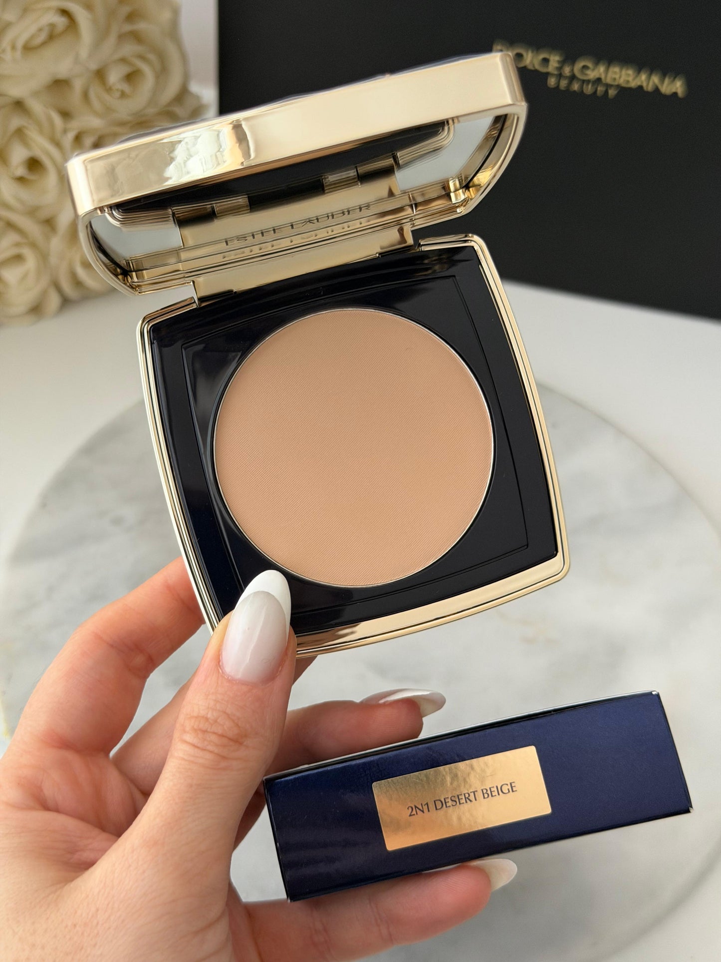 ESTEE LAUDER Double Power Stay-In-Place Powder Makeup (2N1)