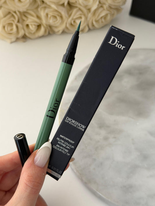 DIOR Diorshow On Stage Liner - Matte Green
Waterproof Felt Tip Liquid Eyeliner - 24h IntenseColor