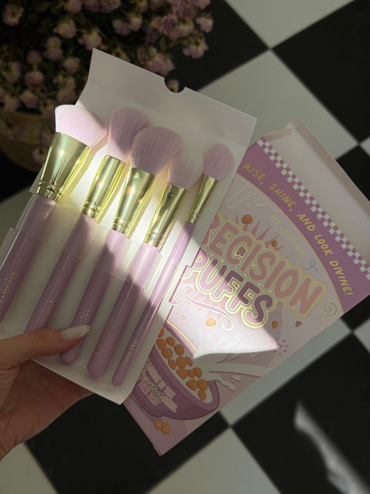 P.LOUISE Precision Puffs Brush Set