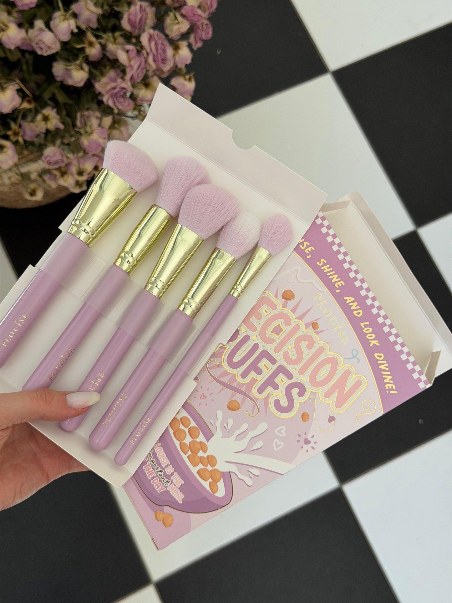 P.LOUISE Precision Puffs Brush Set