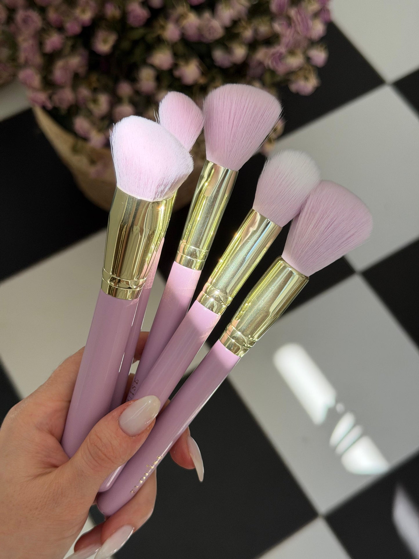 P.LOUISE Precision Puffs Brush Set