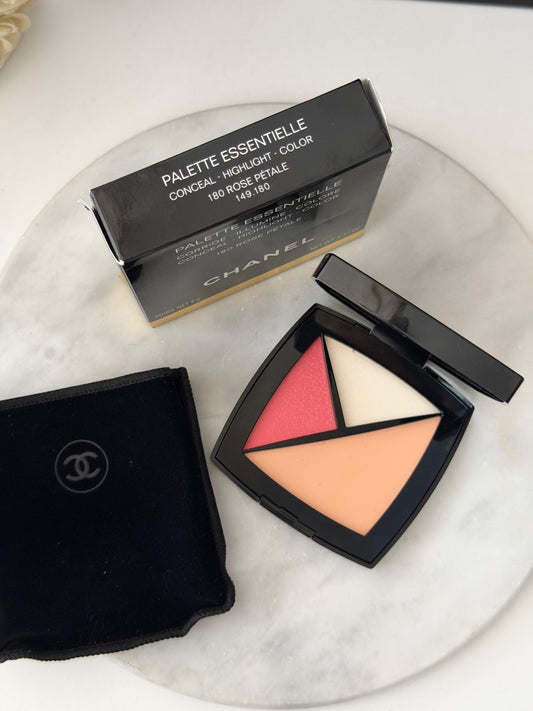 CHANEL Palette Essentielle 3-in-1 Concealer, Highlighter and Blush - 180 Rose Pétale
