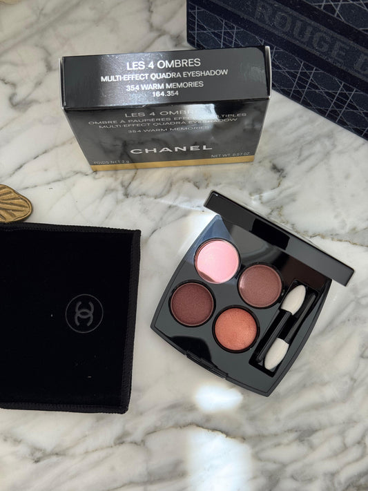 CHANEL Les 4 Ombres
Multi-Effect Quadra Eyeshadow (354)