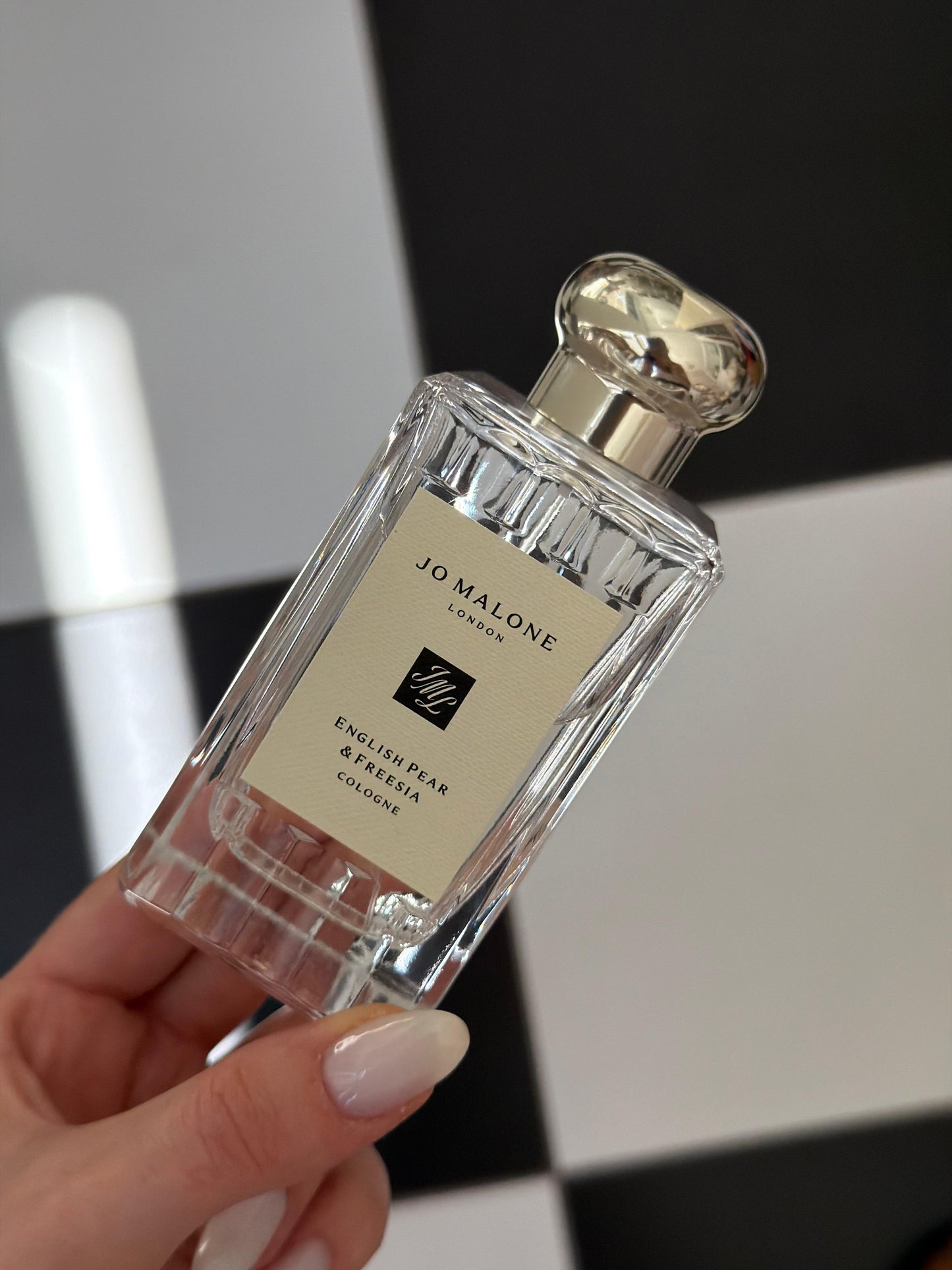 JO MALONE English Pear & Fresia Cologne