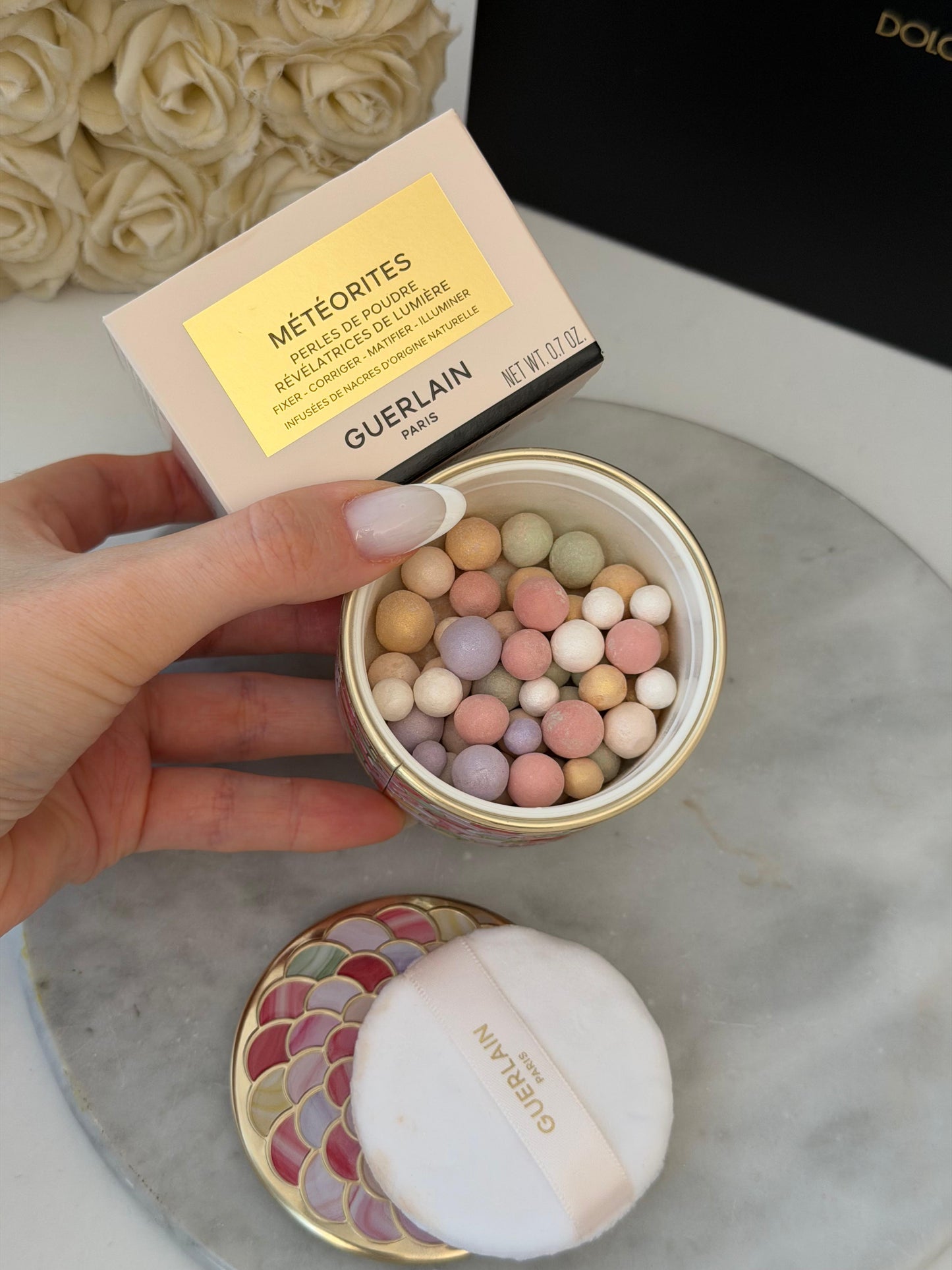 GUERLAIN Météorites Light-Revealing Pearls Of Powder
Correct, Mattify, Illuminate (02)