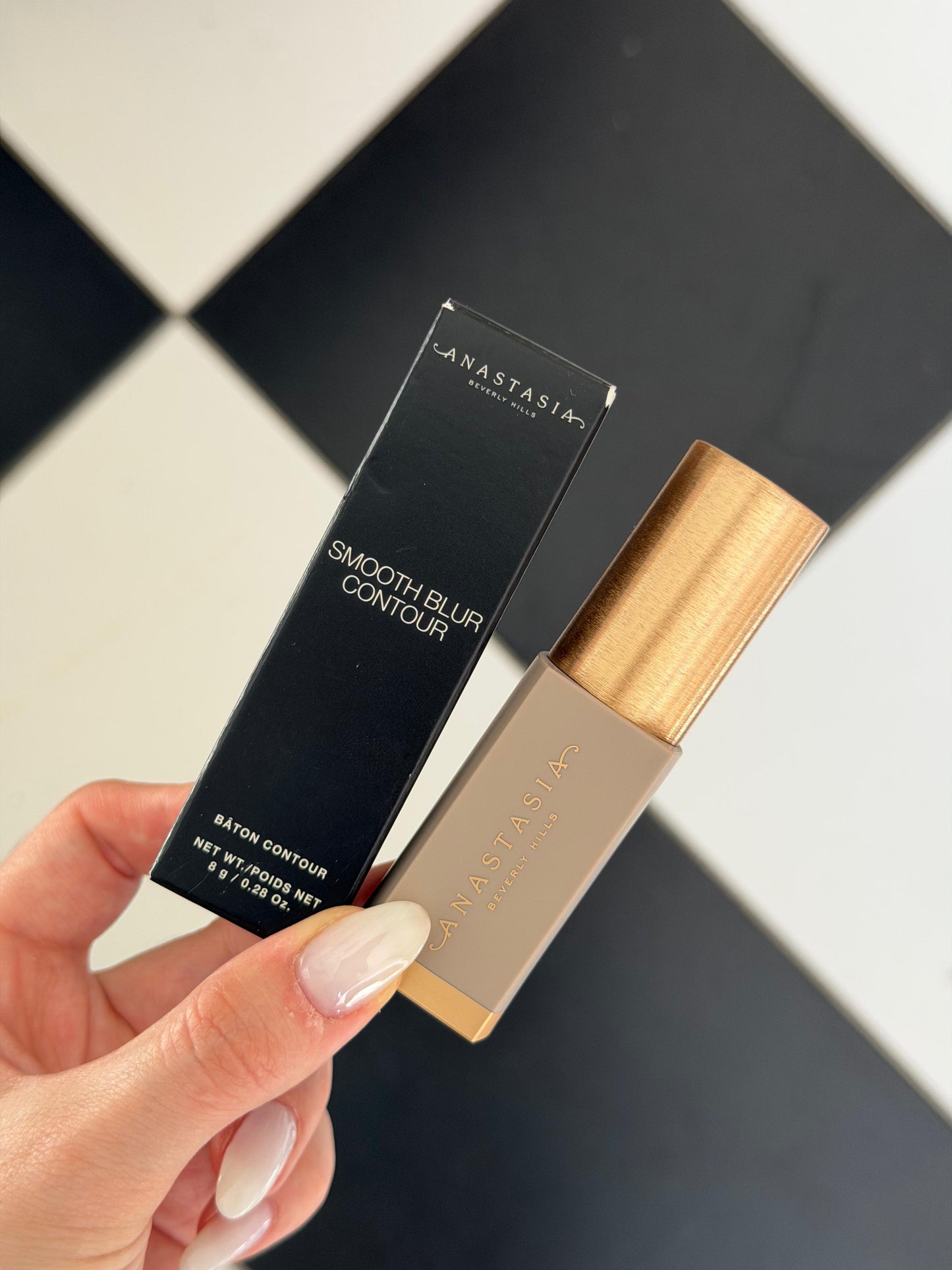 ANASTASIA BEVERLY HILLS Smooth Blur Contour Stick - Halftone