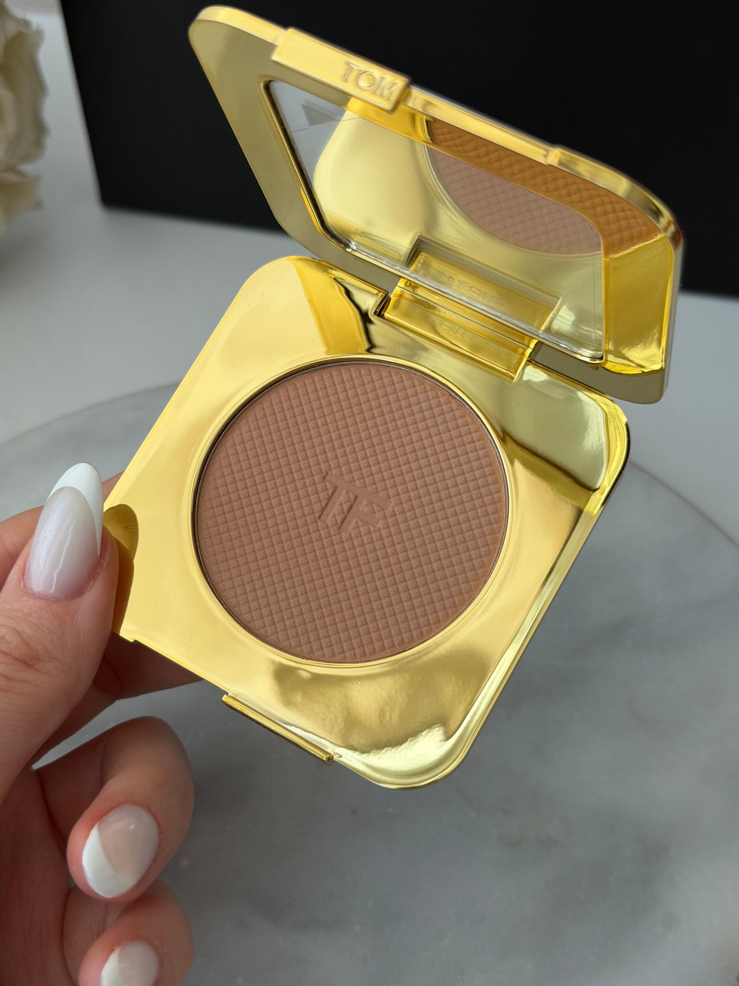 TOM FORD Soleil Glow Bronzer (02)