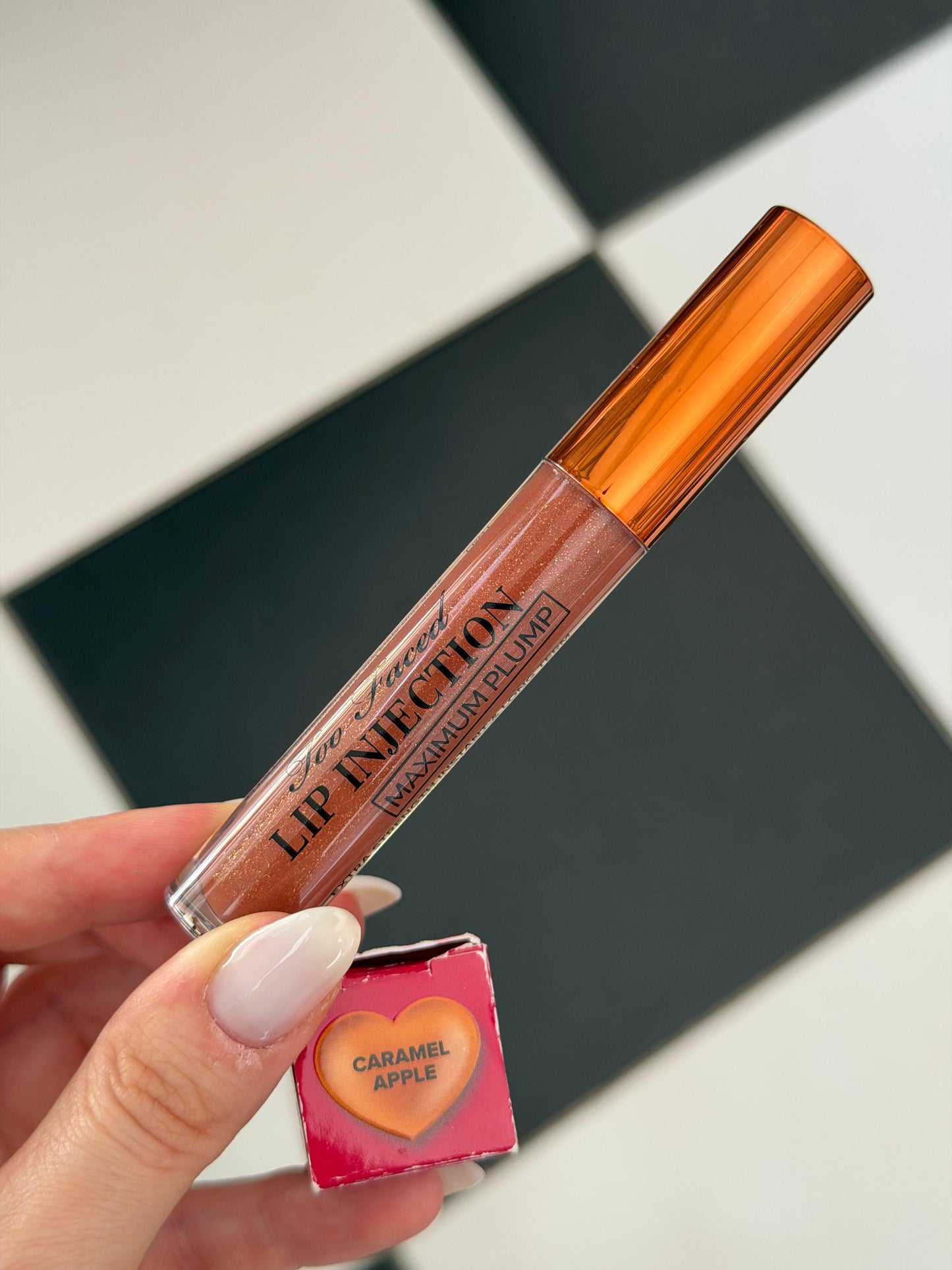 TOO FACED Lip Injection Maximum Plump Extra Strength Lip Plumper Gloss - Caramel Apple