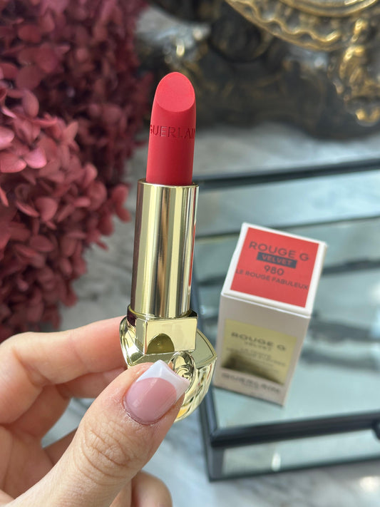 GUERLAIN
Rouge G Christmas Velvet Matte Refill Lipstick - Le Rouge Fabuleux