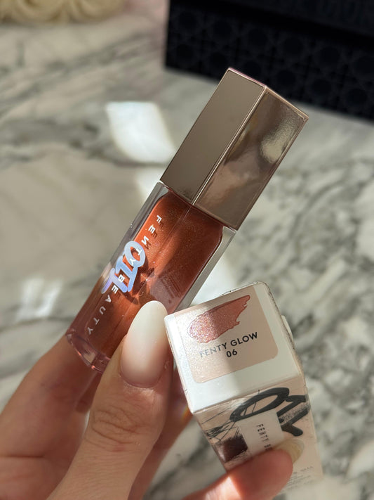 FENTY Gloss Bomb Oil Luminizing Lip Oil ‘N Gloss (06)