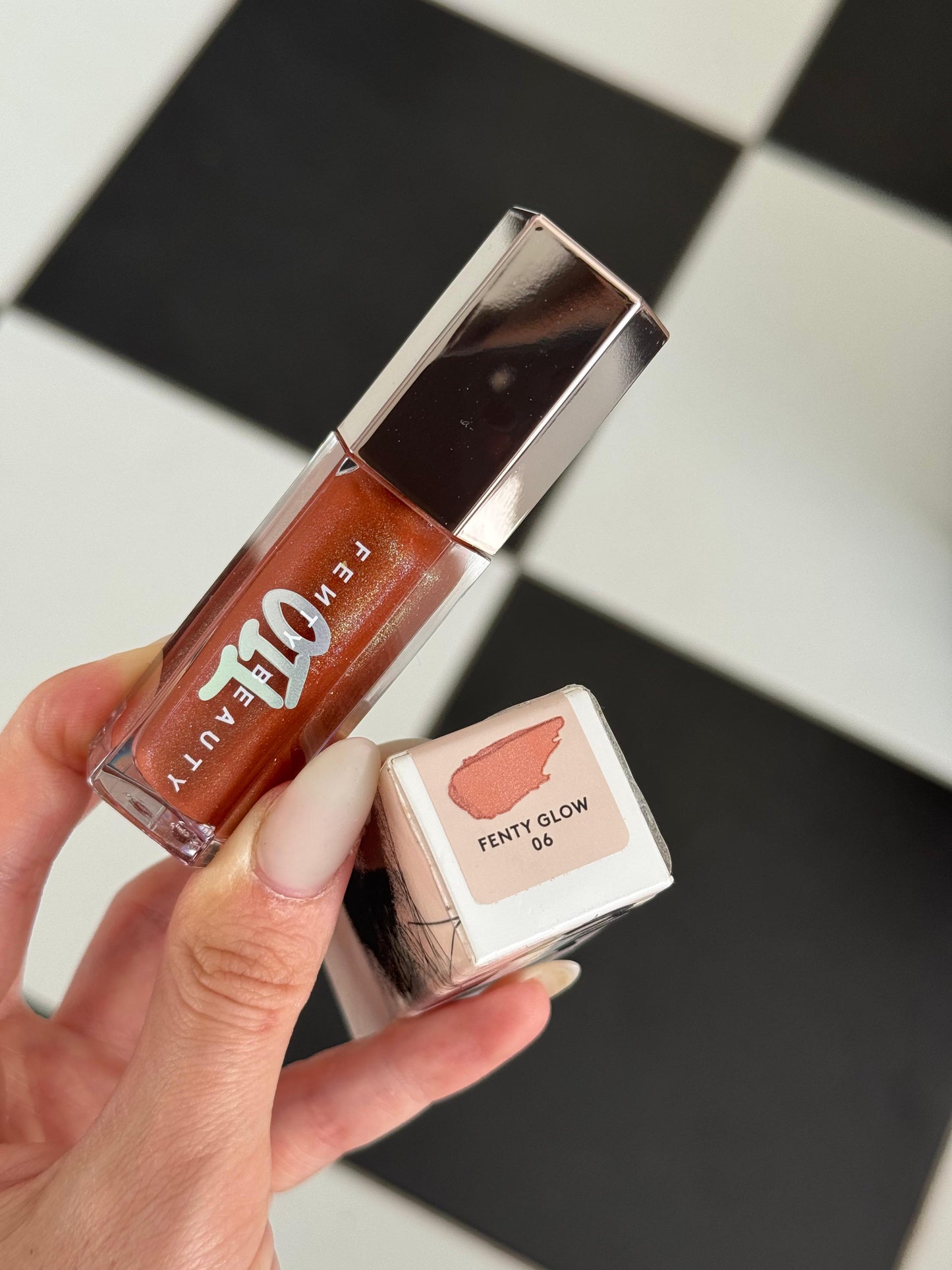 FENTY Gloss Bomb Oil Luminizing Lip Oil ‘N Gloss (06)