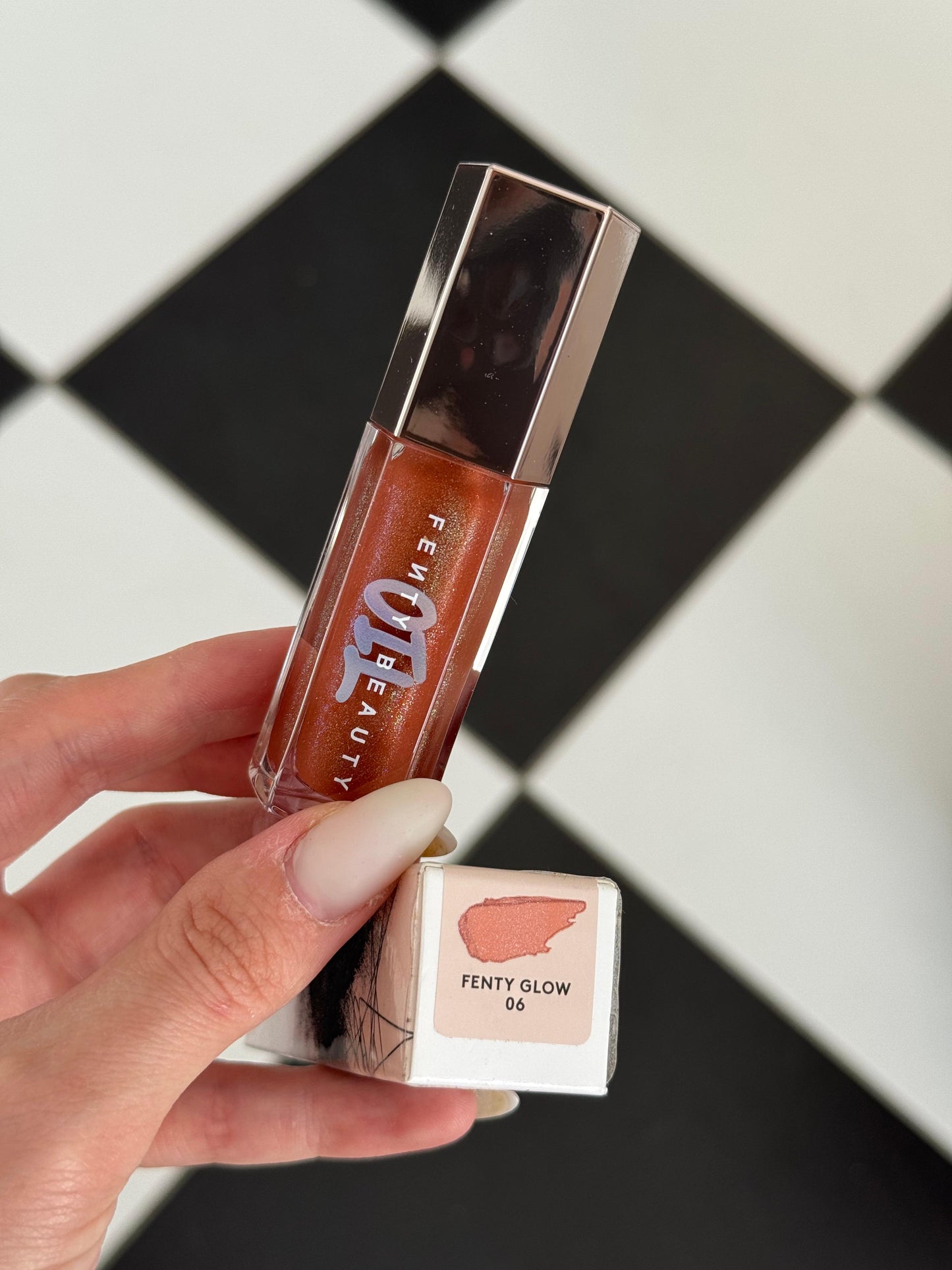 FENTY Gloss Bomb Oil Luminizing Lip Oil ‘N Gloss (06)