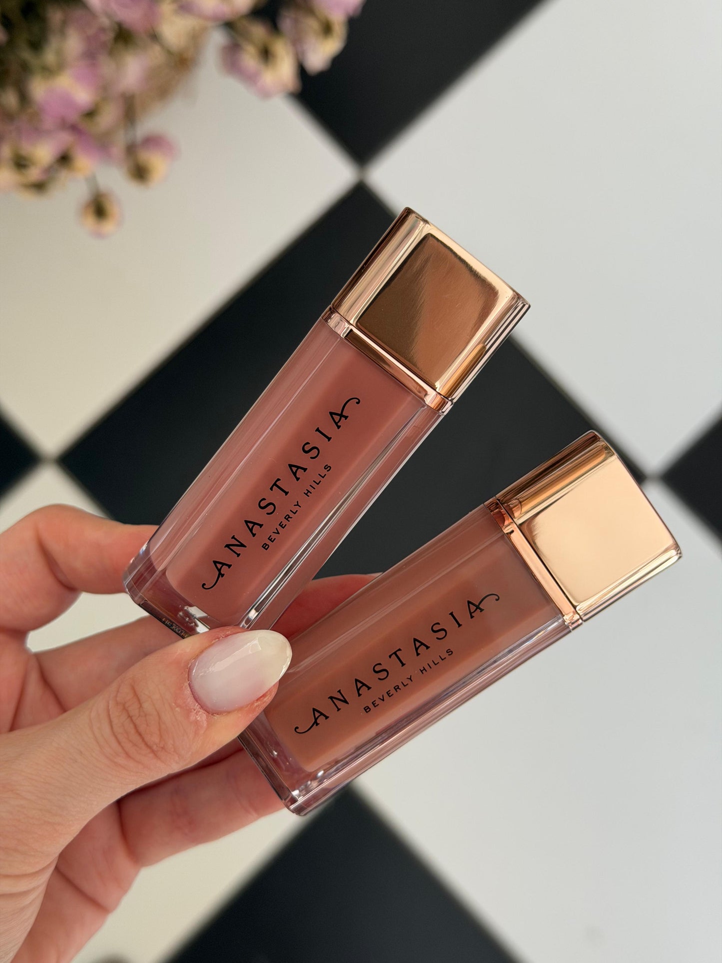 ANASTASIA BEVERLY HILLS Lip Velvet Gloss - Kiss
