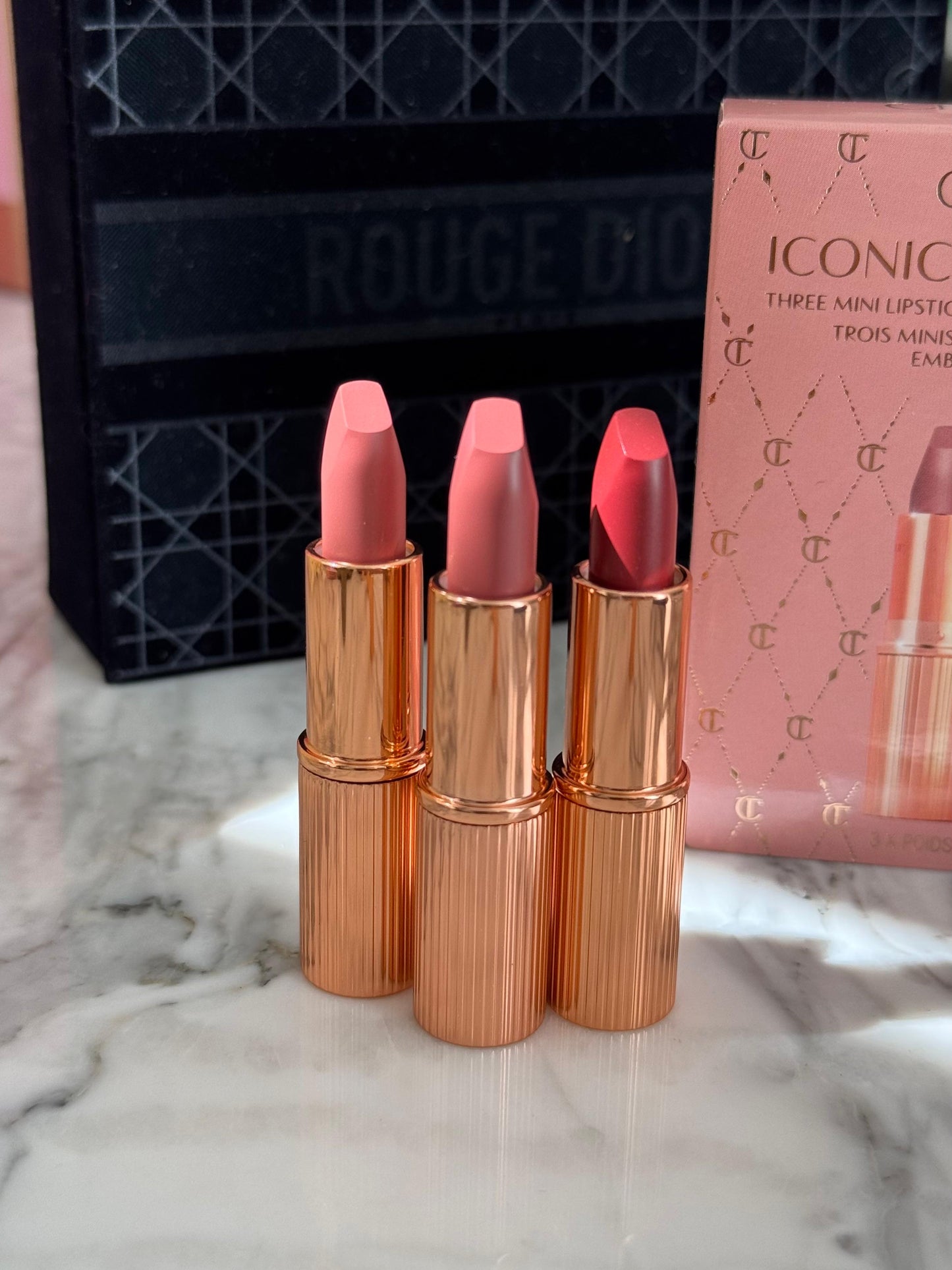CHARLOTTE TILBURY Iconic Hollywood Lip Trio Kit
Limited Edition