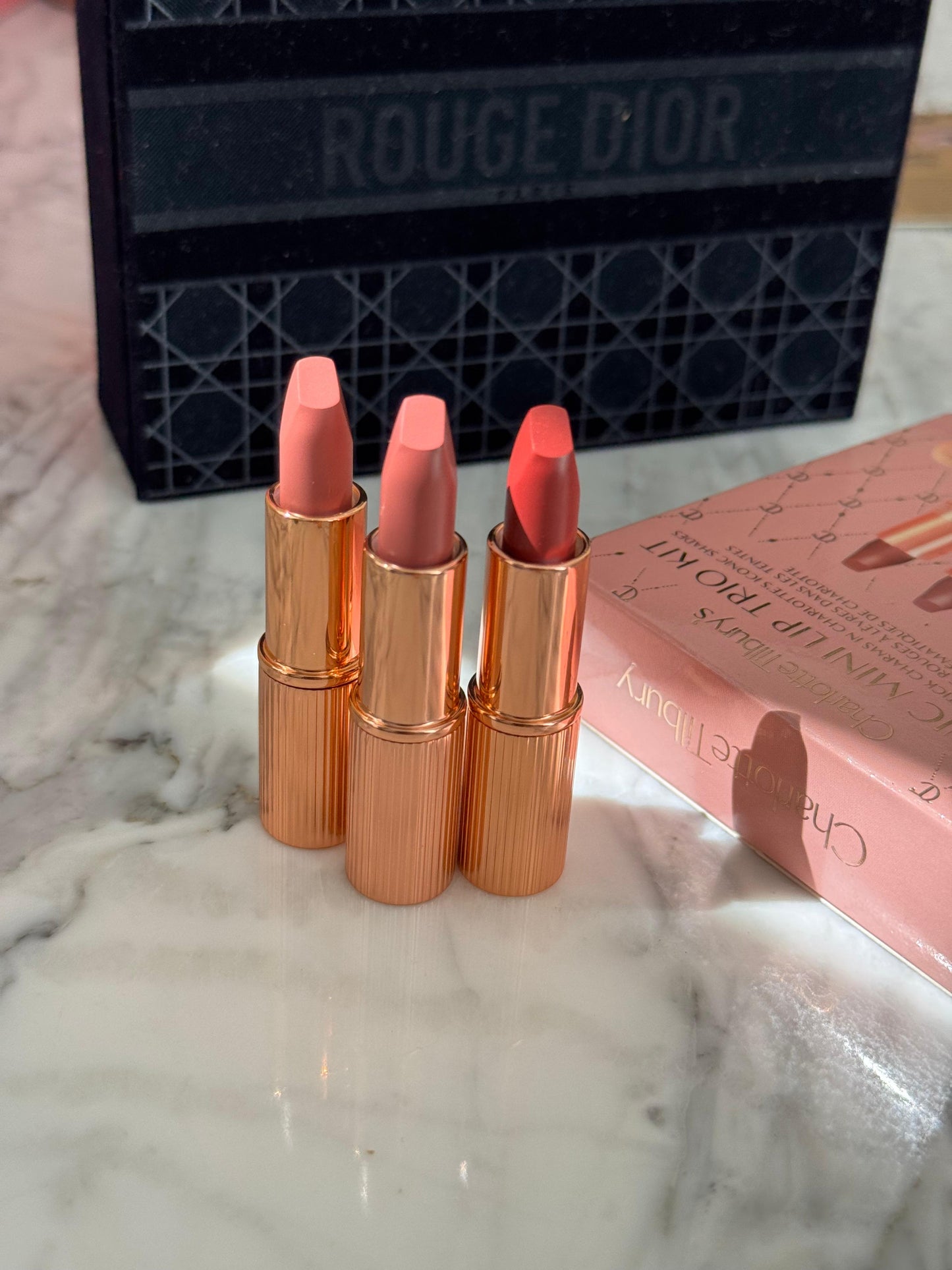 CHARLOTTE TILBURY Iconic Hollywood Lip Trio Kit
Limited Edition