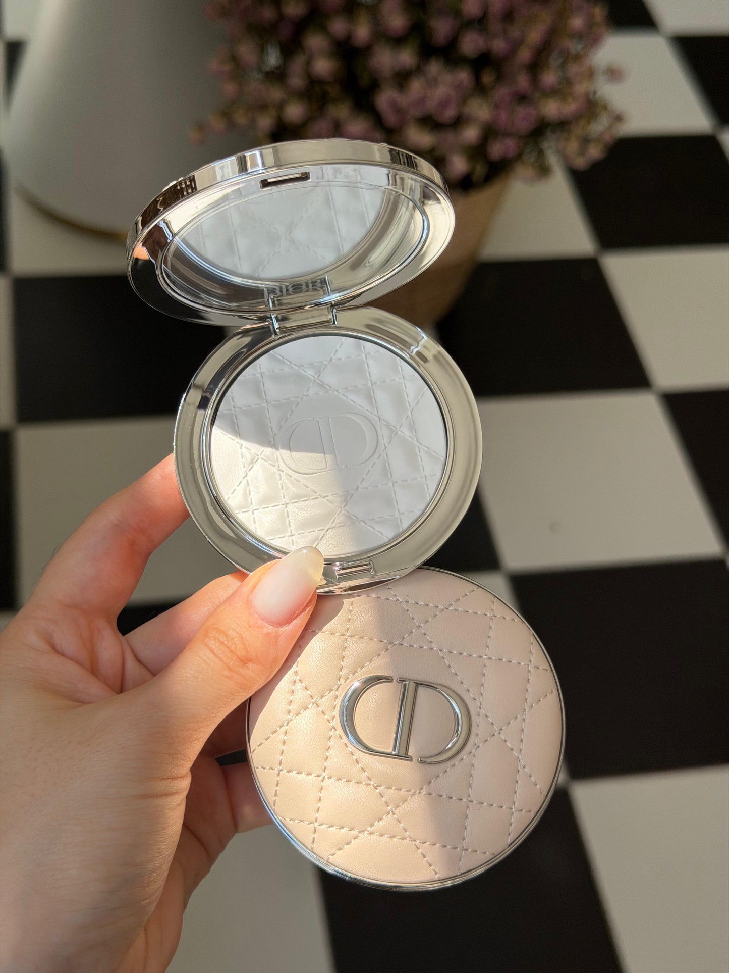 DIOR Forever Nude Radiant Filter - Compact Powder (00)