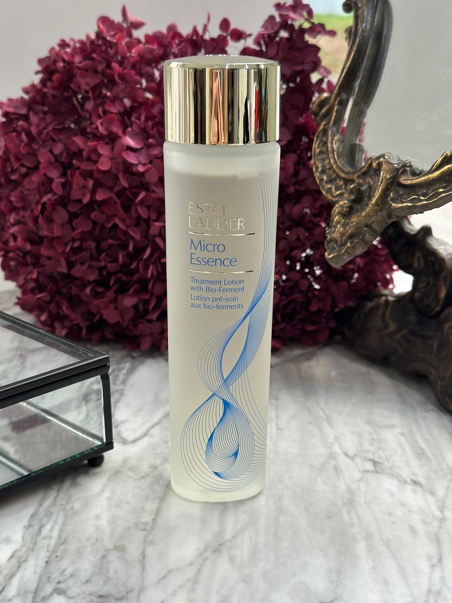 ESTÉE LAUDER Micro Essence
Treatment Lotion Toner with Bio-Ferment