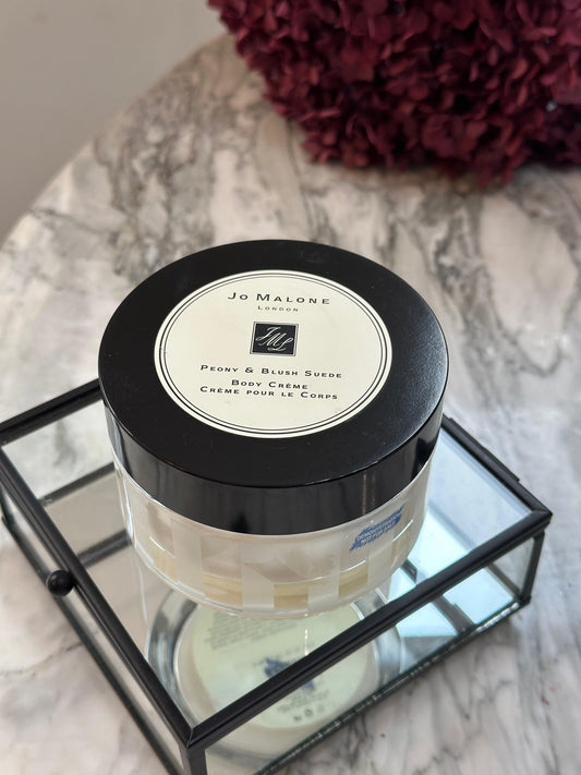 JO MALONE
Peony & Blush Suede Body Crème