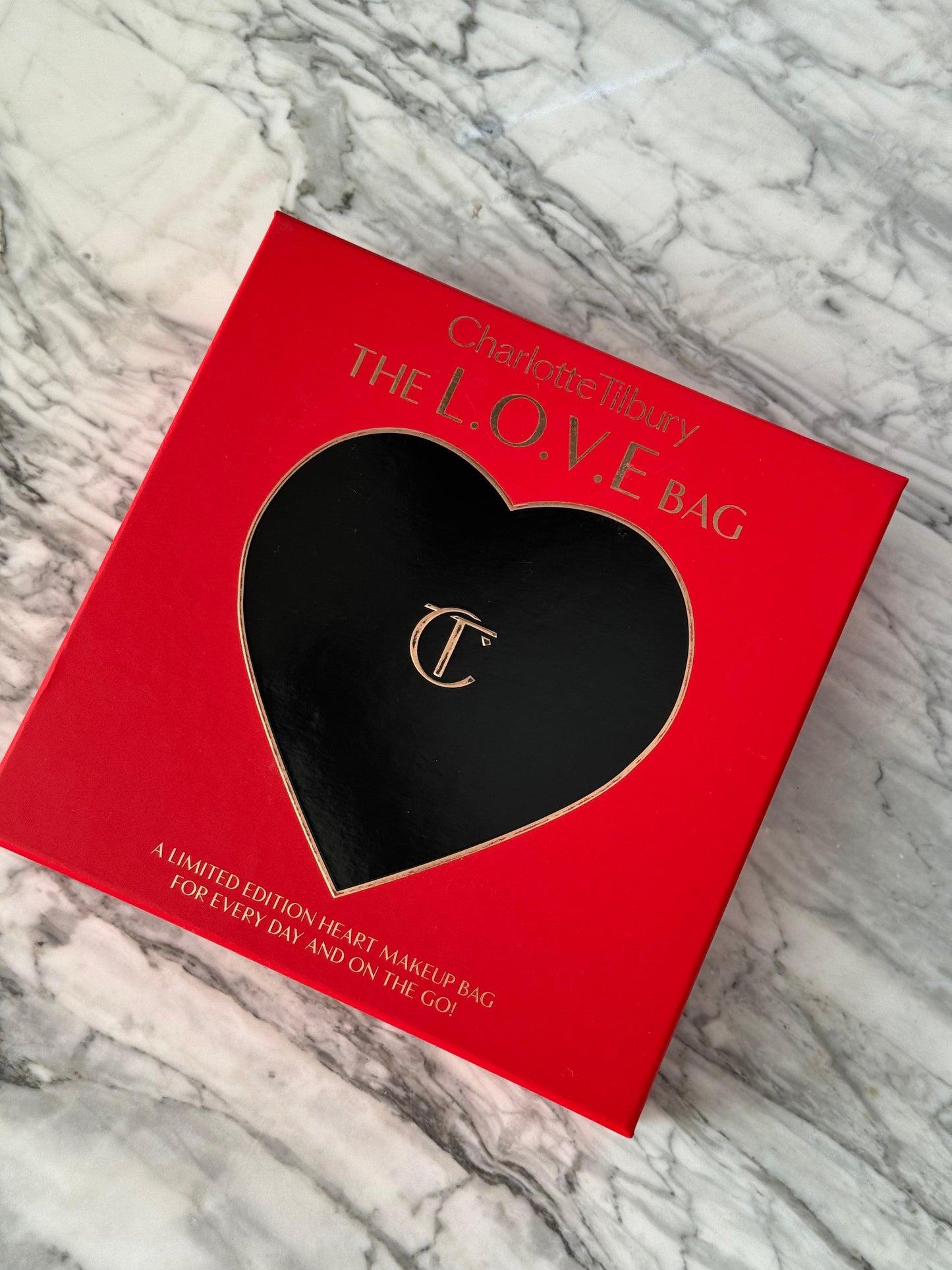 CHARLOTTE TILBURY The L.O.V.E Bag - Limited Edition Black