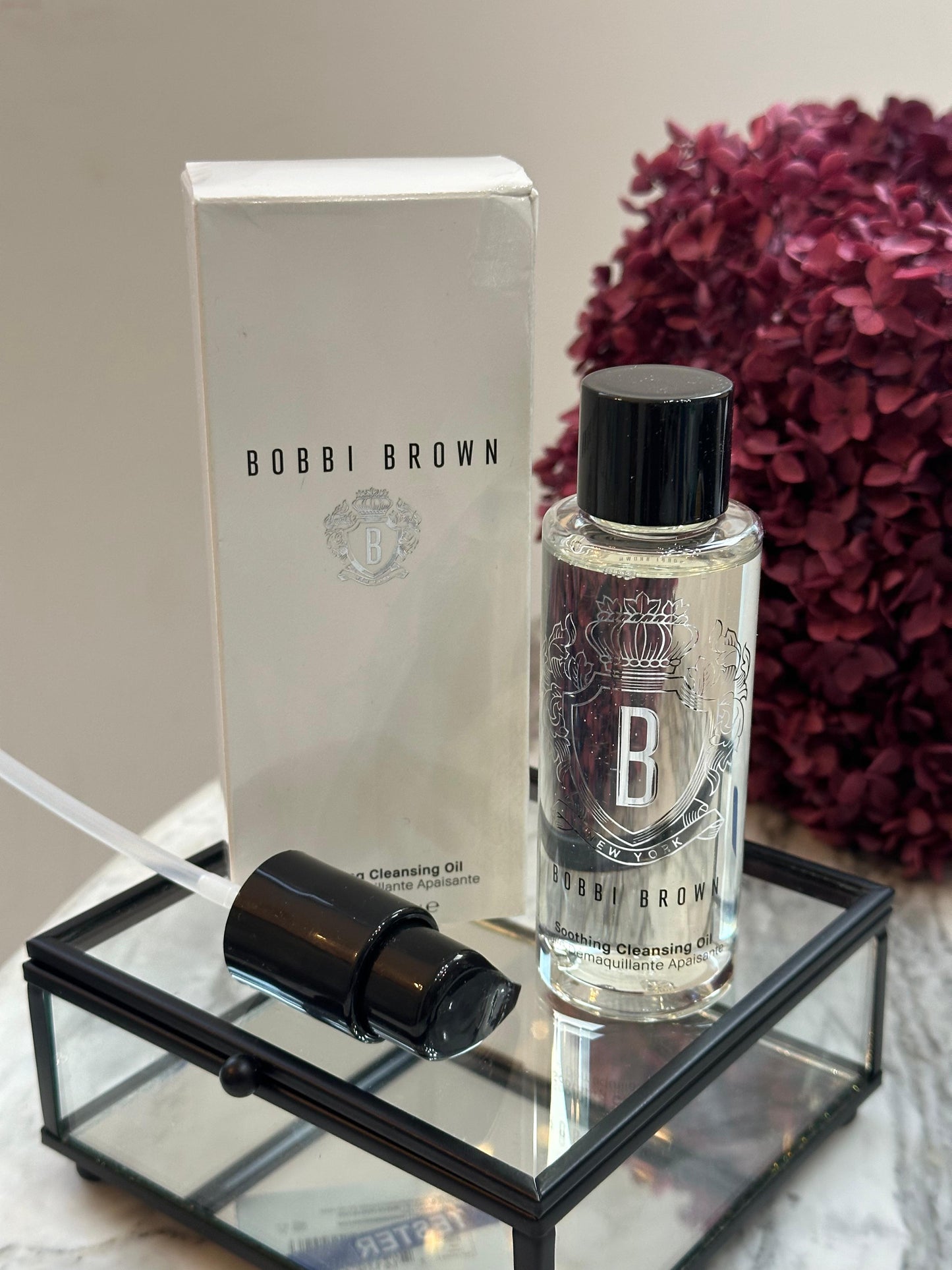 BOBBI BROWN
Soothing Cleansing Oil