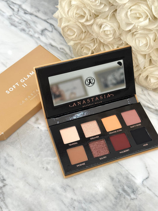 ANASTASIA BEVERLY HILLS Soft Glam Palette II