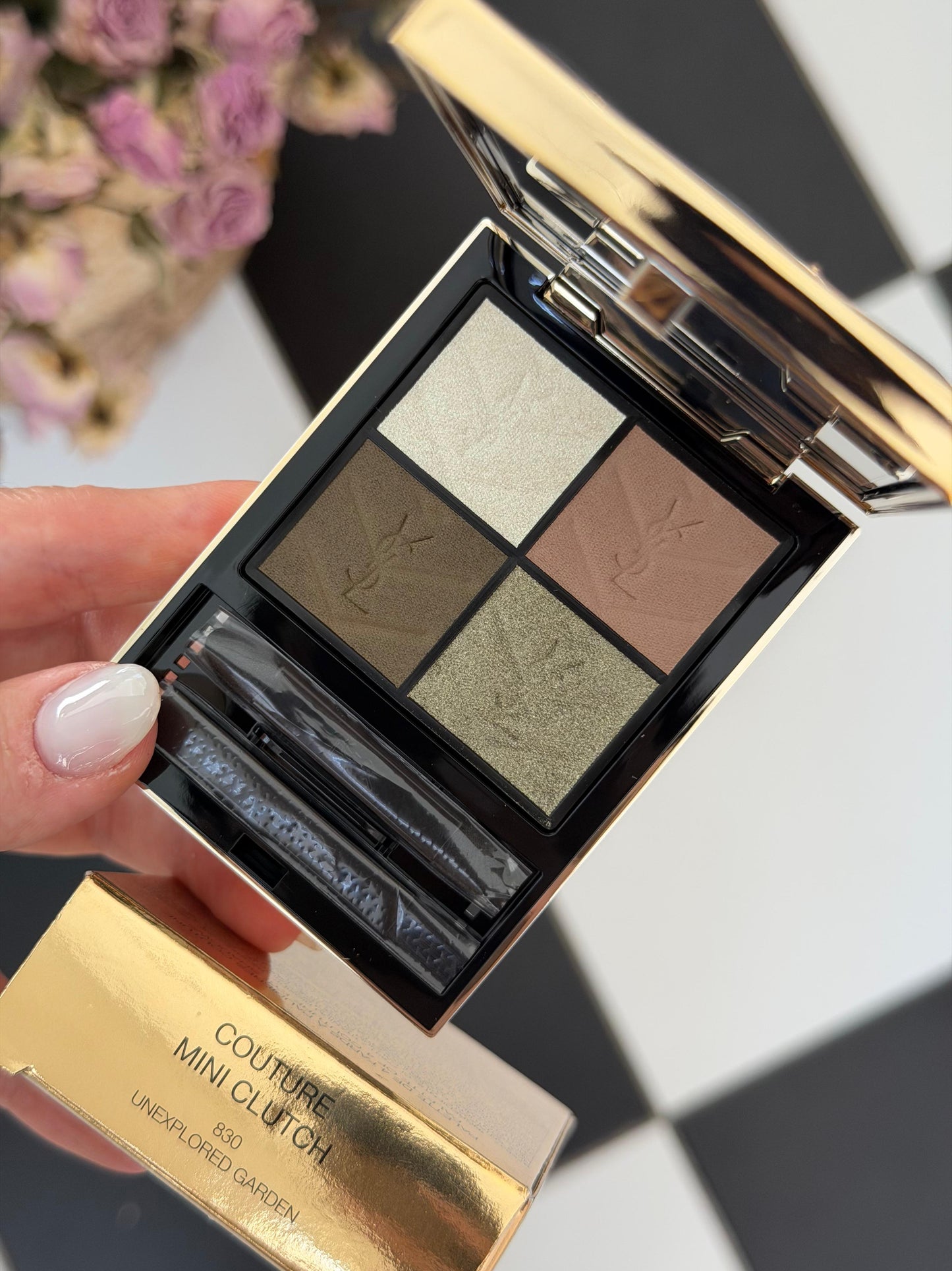 YSL Couture Mini Clutch Luxury Eyeshadow Palette (830)
