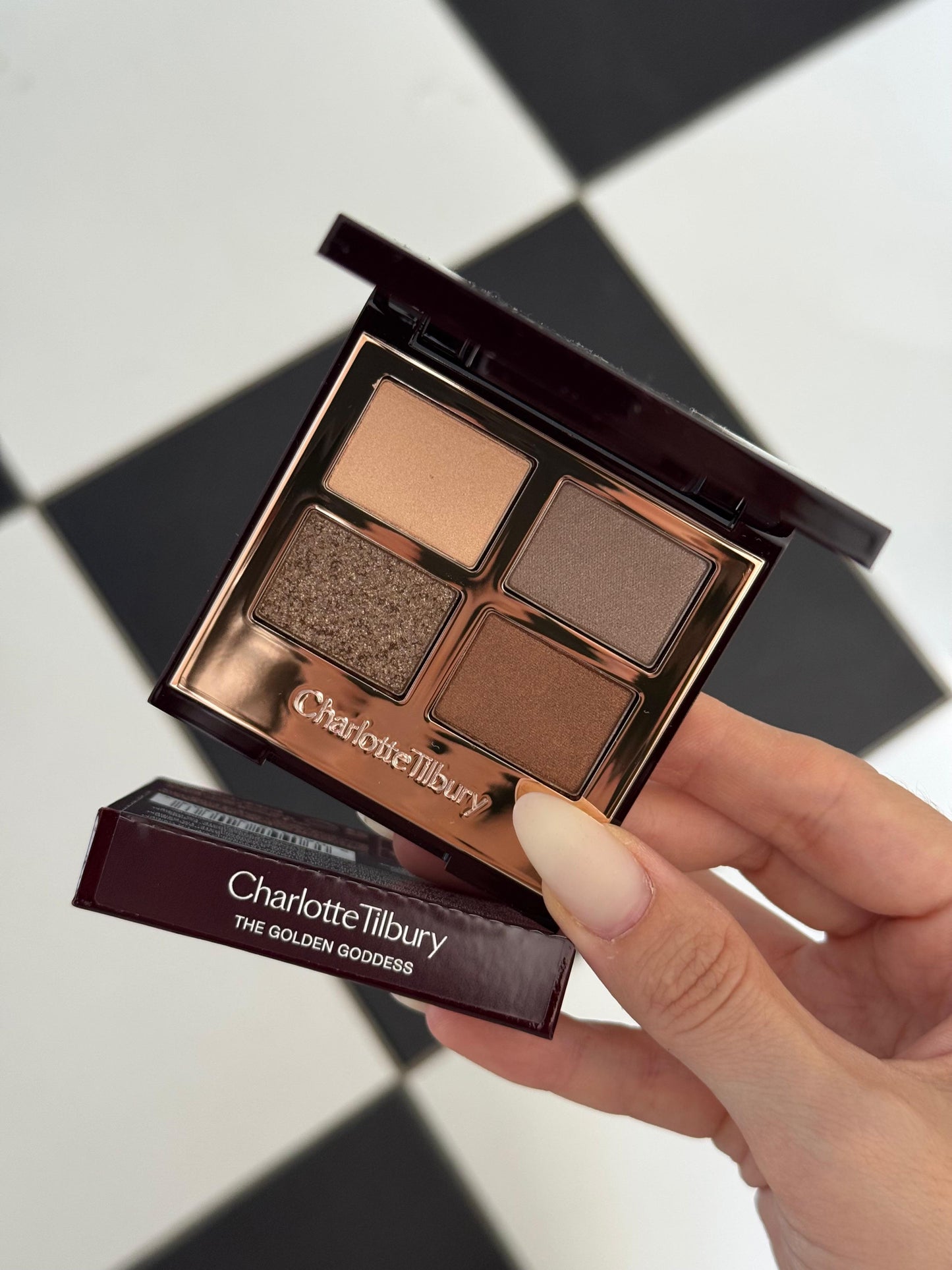 CHARLOTTE TILBURY Make Up Bag - The Pillow Talk Look Set