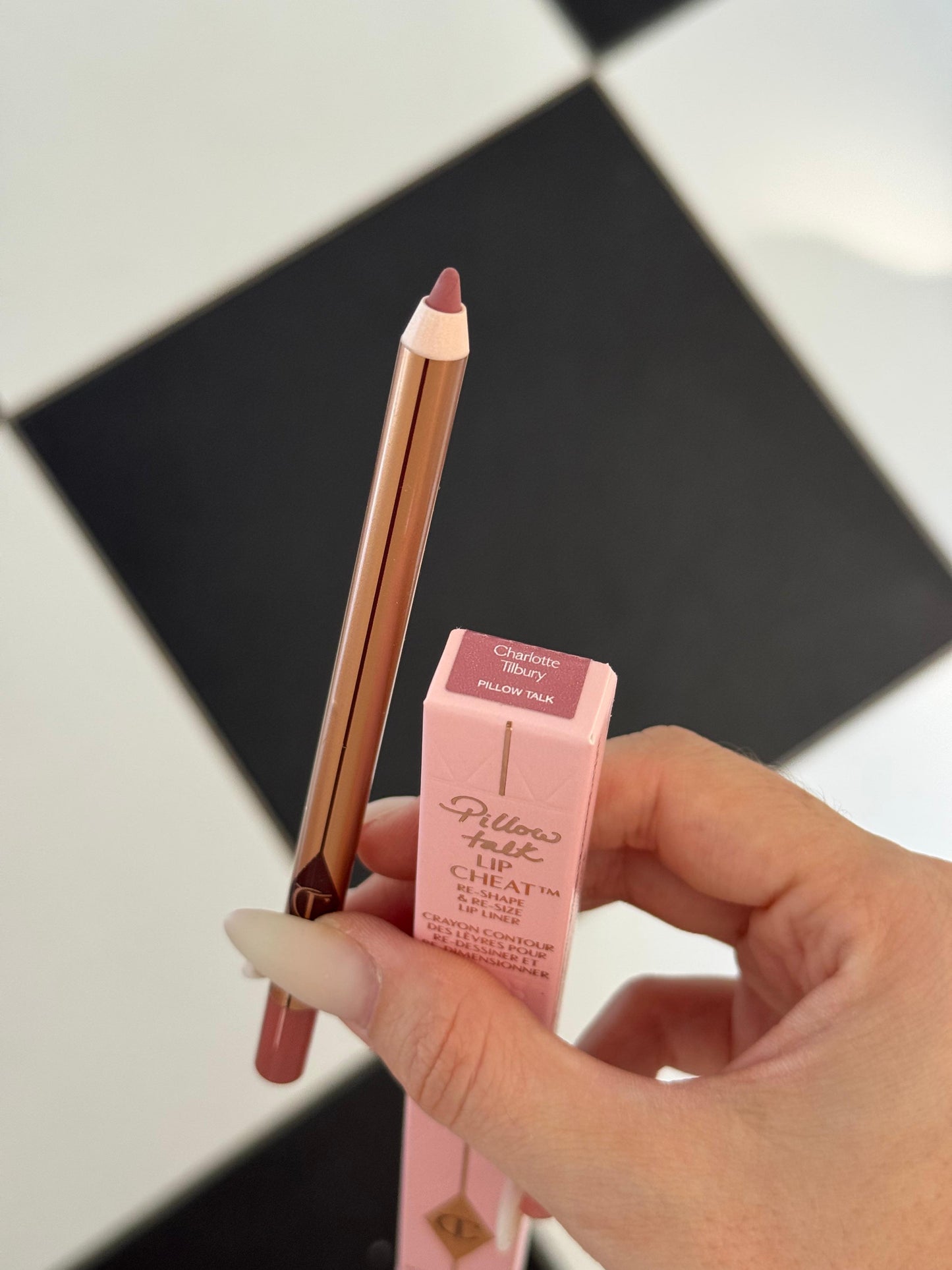 CHARLOTTE TILBURY Make Up Bag - The Pillow Talk Look Set