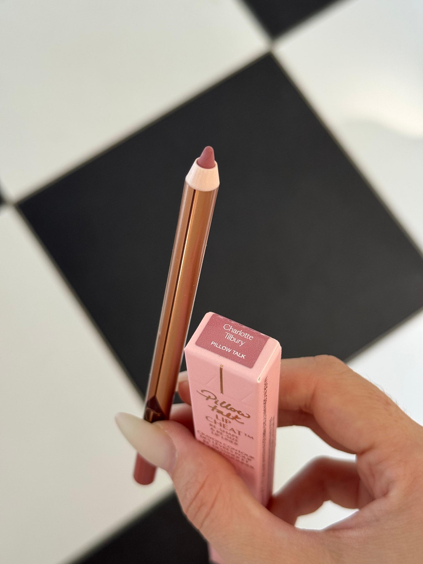 CHARLOTTE TILBURY Make Up Bag - The Pillow Talk Look Set