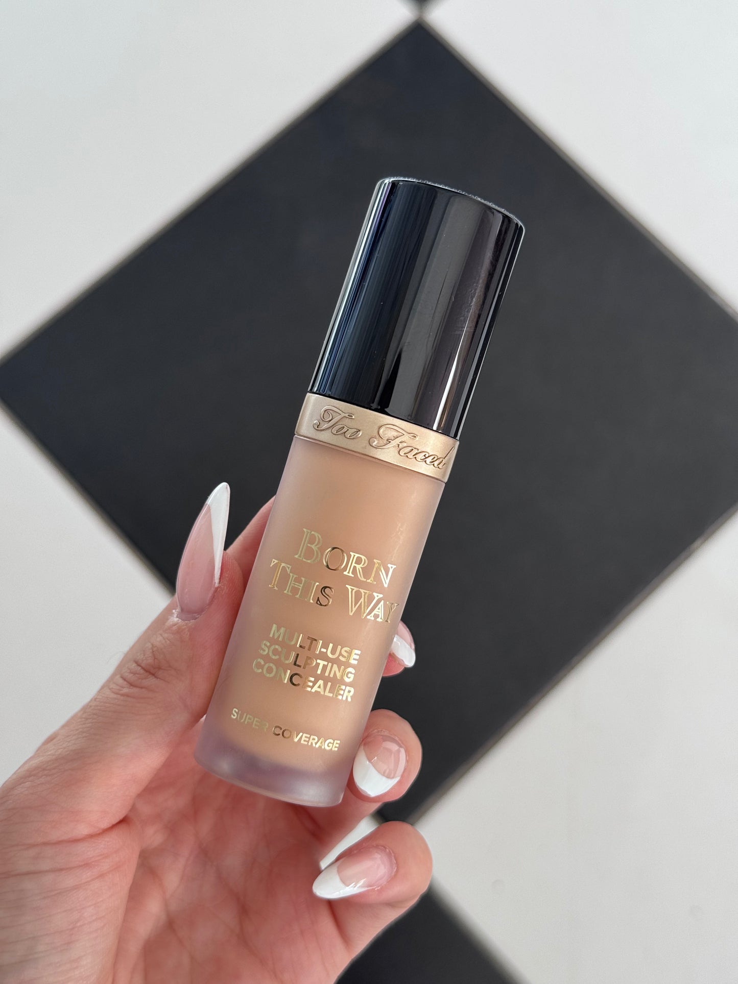 TOO FACED Born This Way Super Coverage Multi-Use Concealer - Vanilla
Flawless, Hydrating, Longwearing