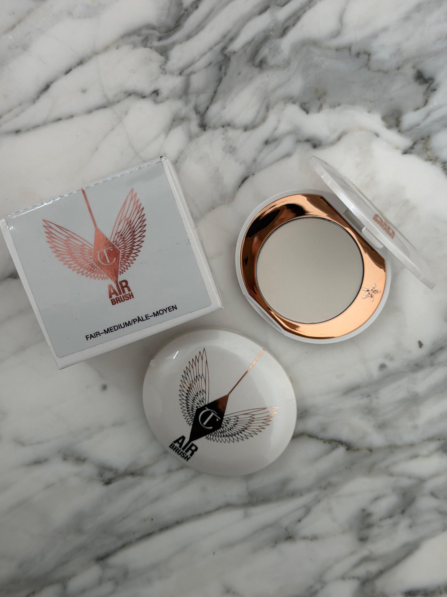 CHARLOTTE TILBURY Airbrush Brightening Flawless Finish - Fair-Medium