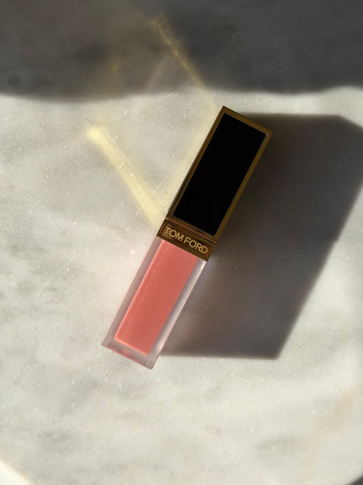 TOM FORD Liquid Lip Luxe Matte
Longwearing, Transfer-Resistant Liquid Lipstick (100)