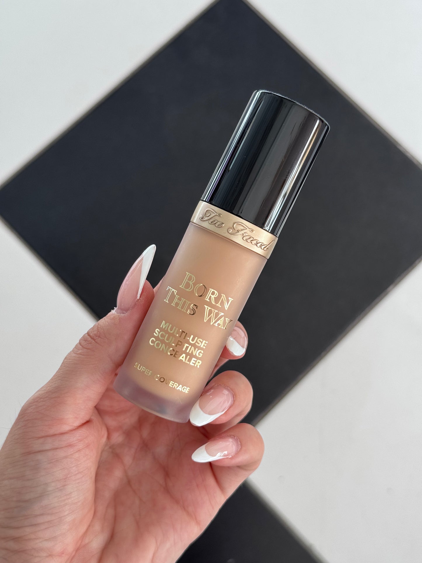 TOO FACED Born This Way Super Coverage Multi-Use Concealer - Vanilla
Flawless, Hydrating, Longwearing