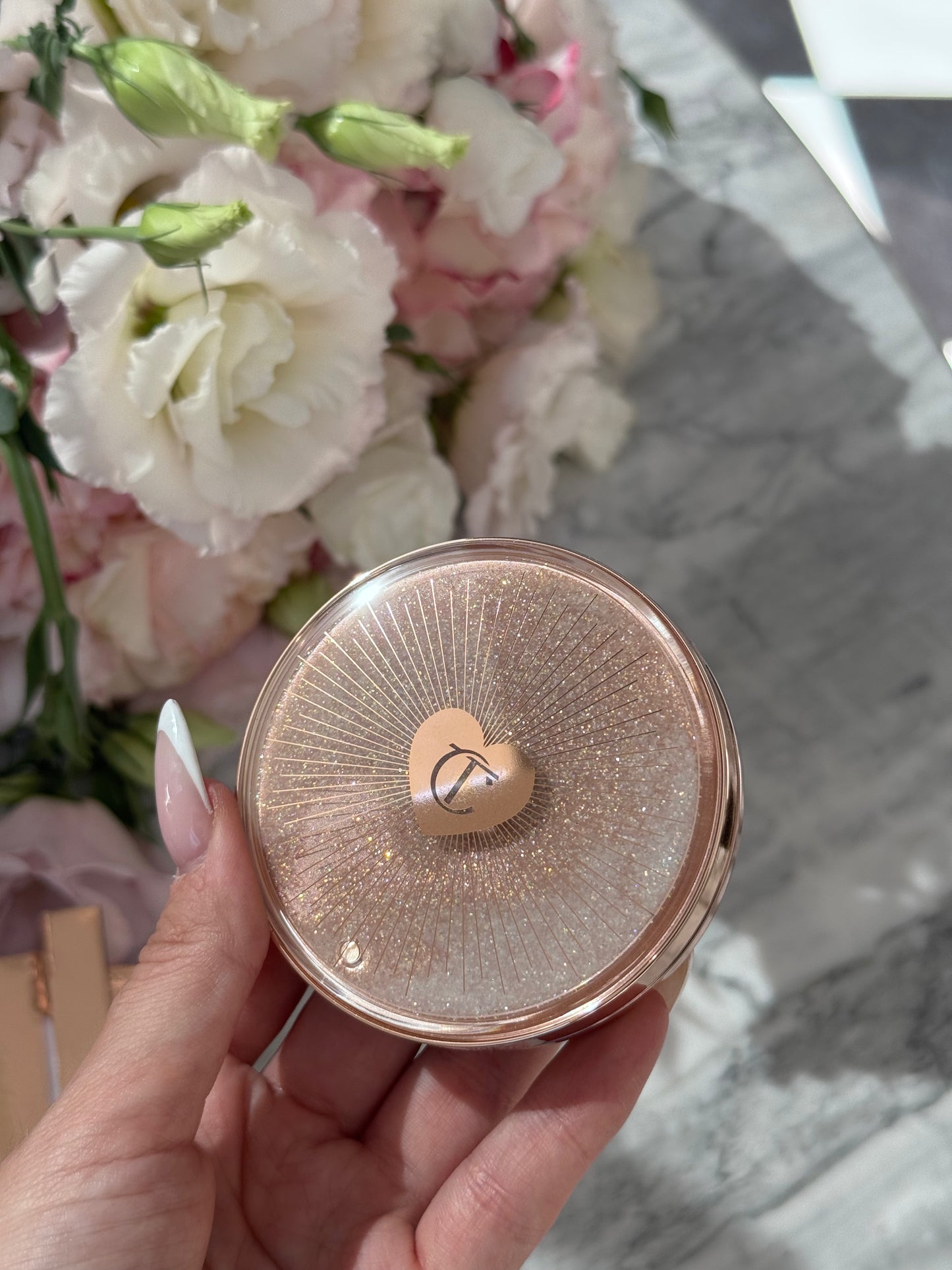 CHARLOTTE TILBURY Airbrush Flawless Finish - Complexion Smoothing Micro Powder (0)