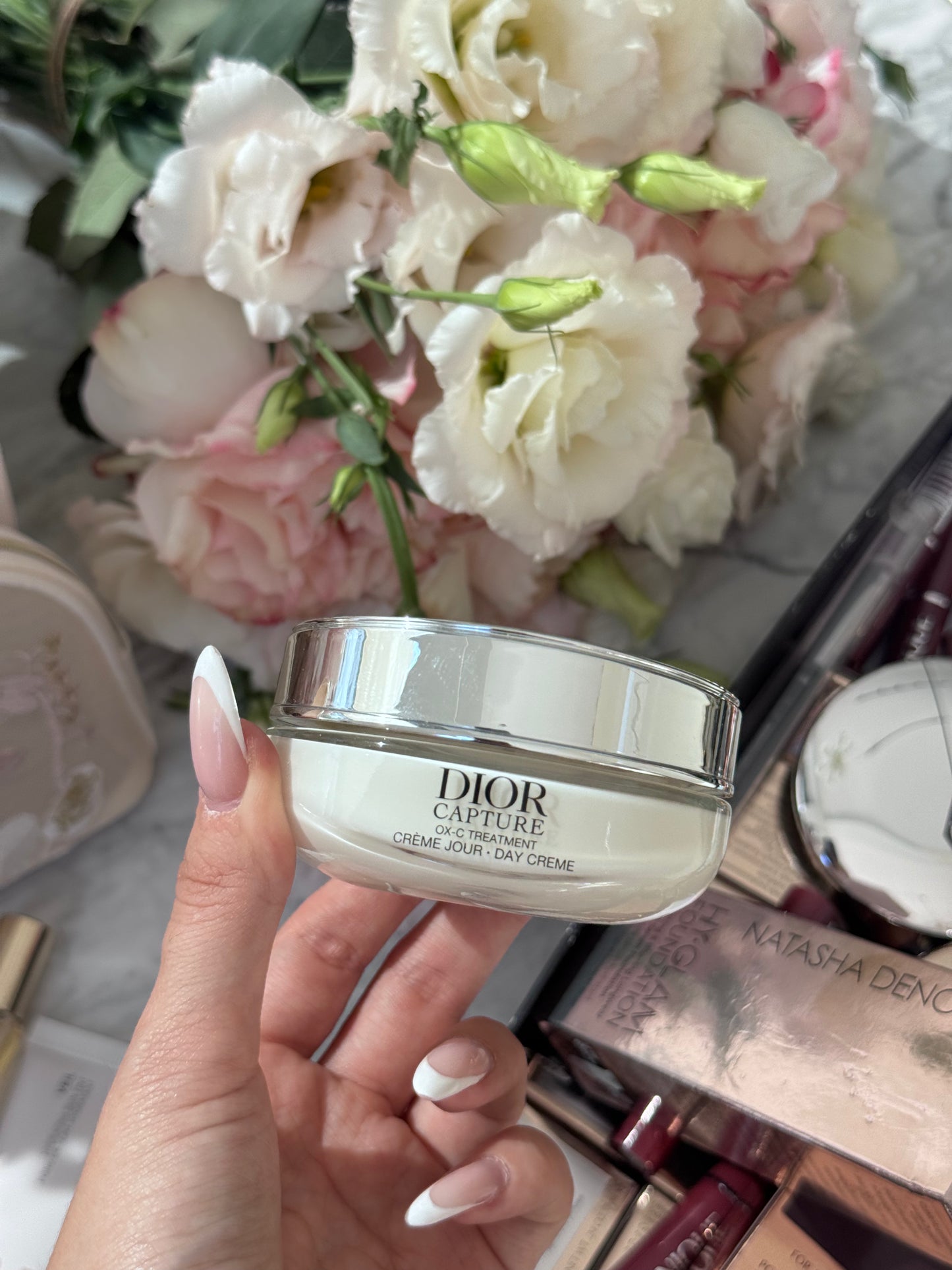 DIOR Capture OX-C Treatment Day 
Cream
Face and Neck Cream - High-Performance Anti-Aging Correction - Wrinkles and Firmness