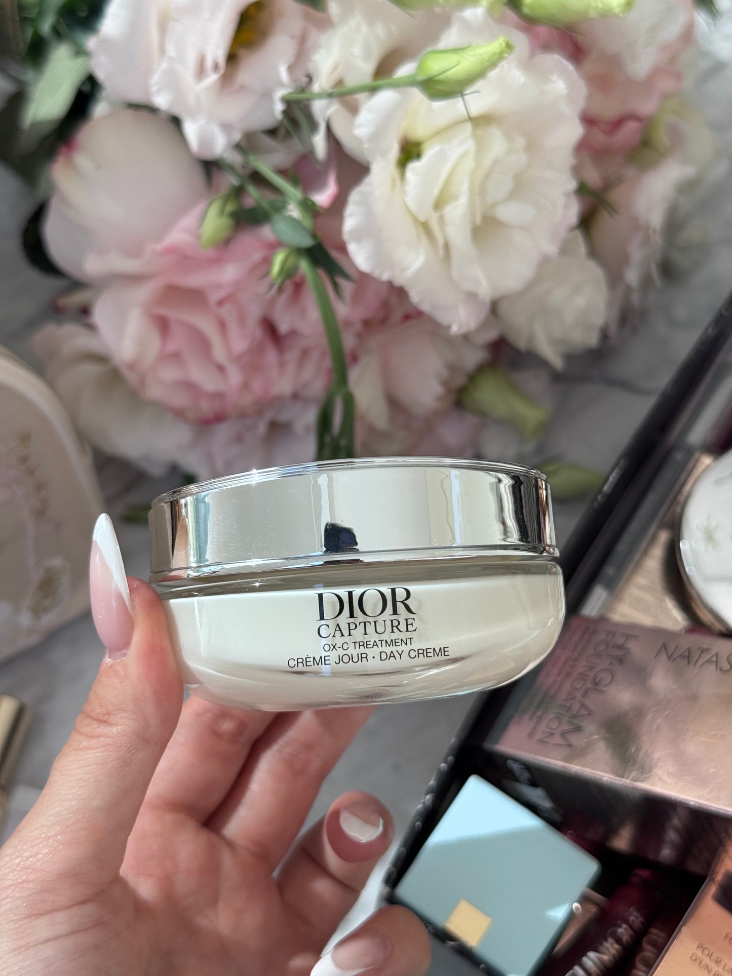 DIOR Capture OX-C Treatment Day 
Cream
Face and Neck Cream - High-Performance Anti-Aging Correction - Wrinkles and Firmness