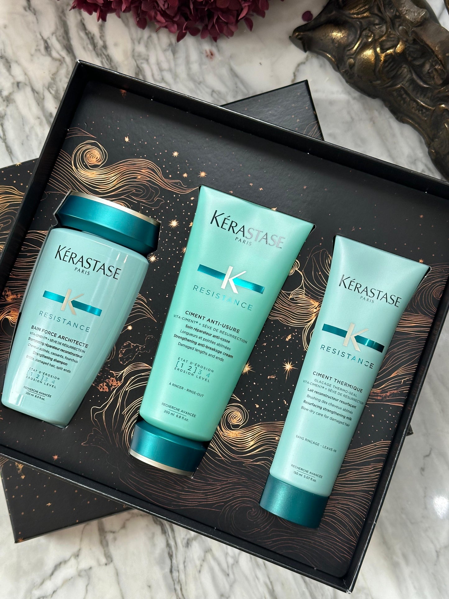 KÉRASTASE Résistance
Gift Set 3-Step Repairing Routine For Damaged Hair