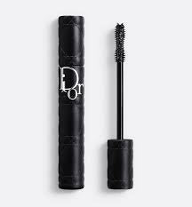 DIOR Diorshow Overvolume
24-Hour Extreme Volume Mascara – Lash-by-Lash Fan Effect
