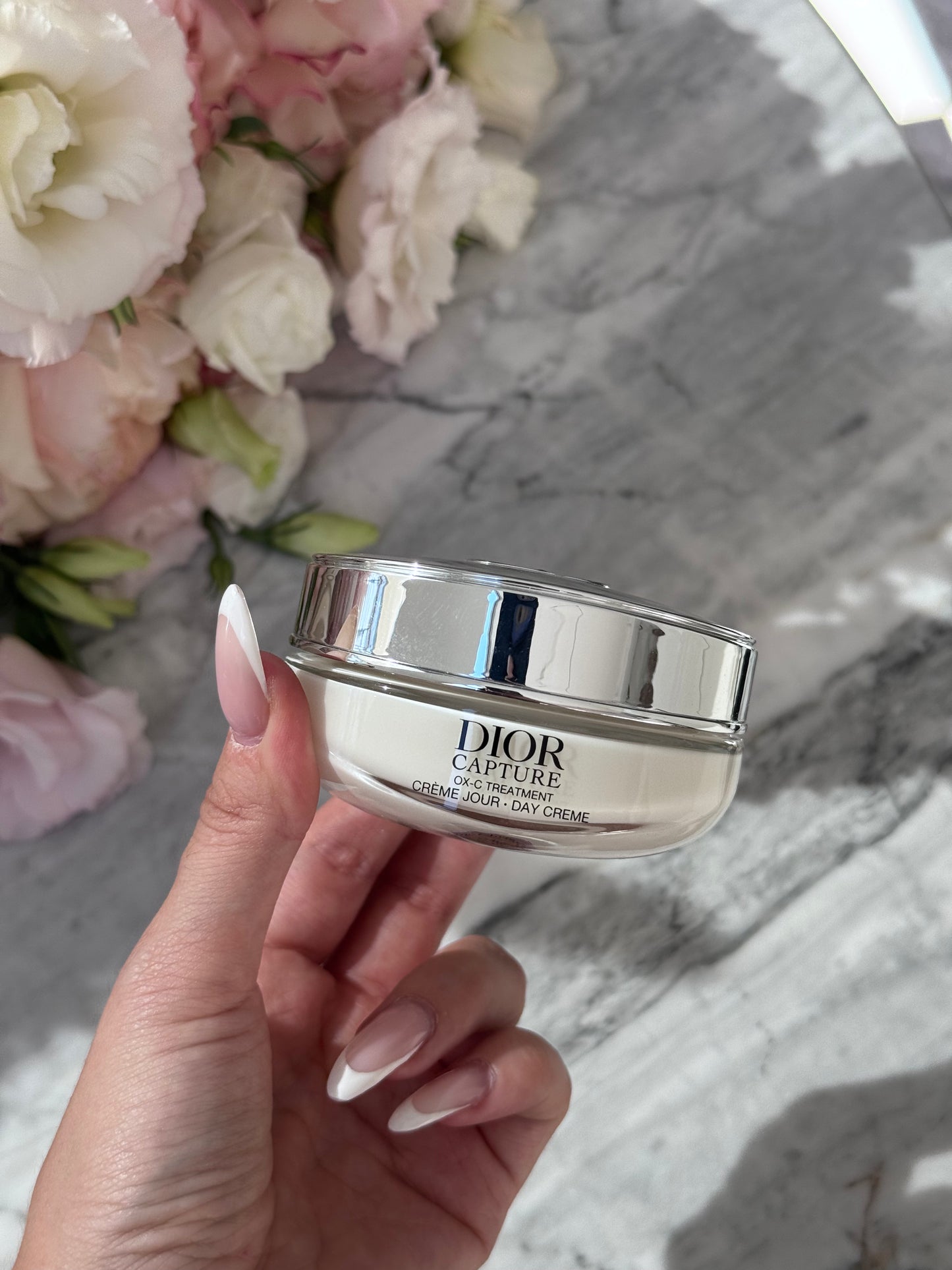 DIOR Capture OX-C Treatment Day 
Cream
Face and Neck Cream - High-Performance Anti-Aging Correction - Wrinkles and Firmness