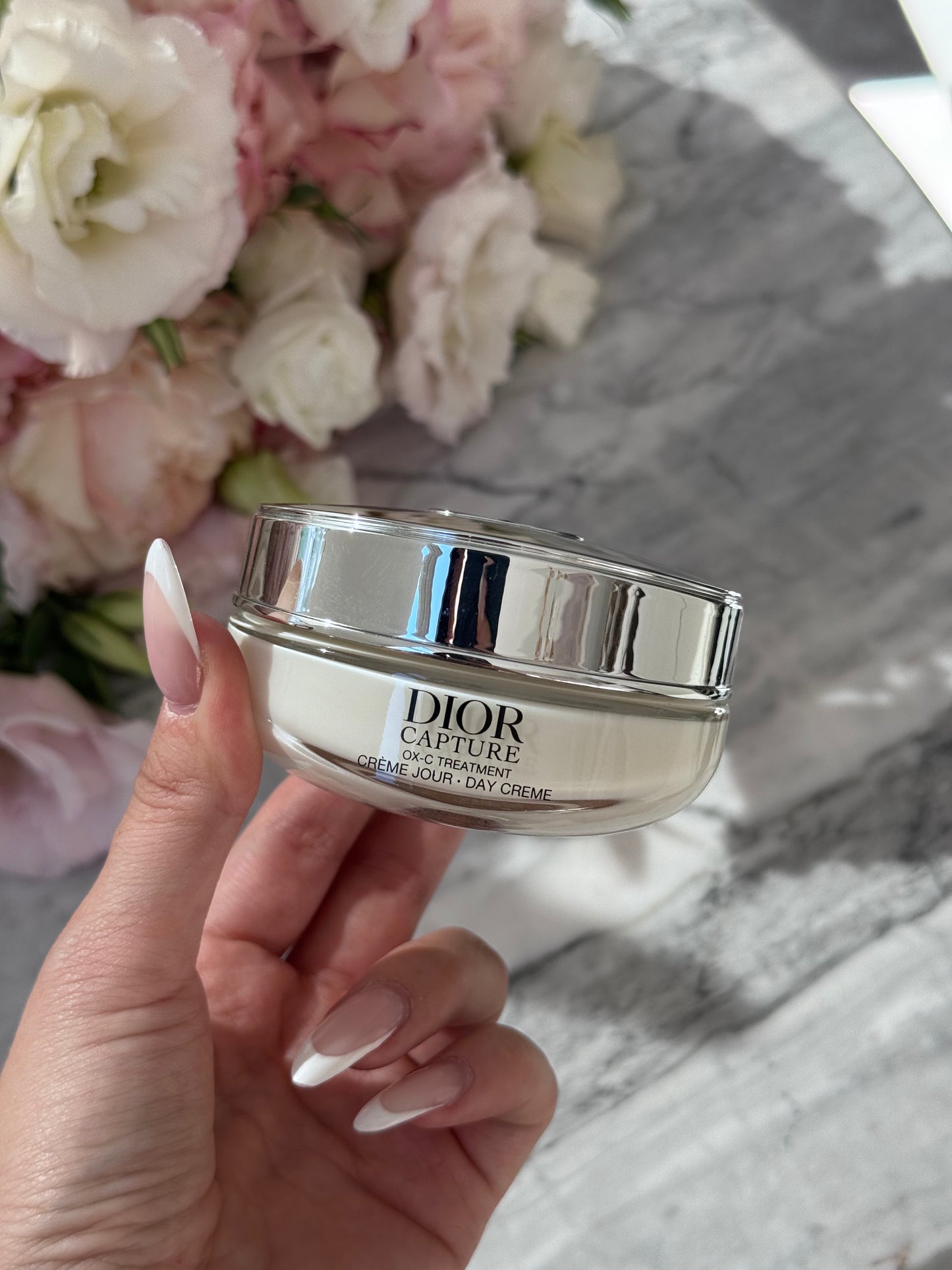DIOR Capture OX-C Treatment Day 
Cream
Face and Neck Cream - High-Performance Anti-Aging Correction - Wrinkles and Firmness