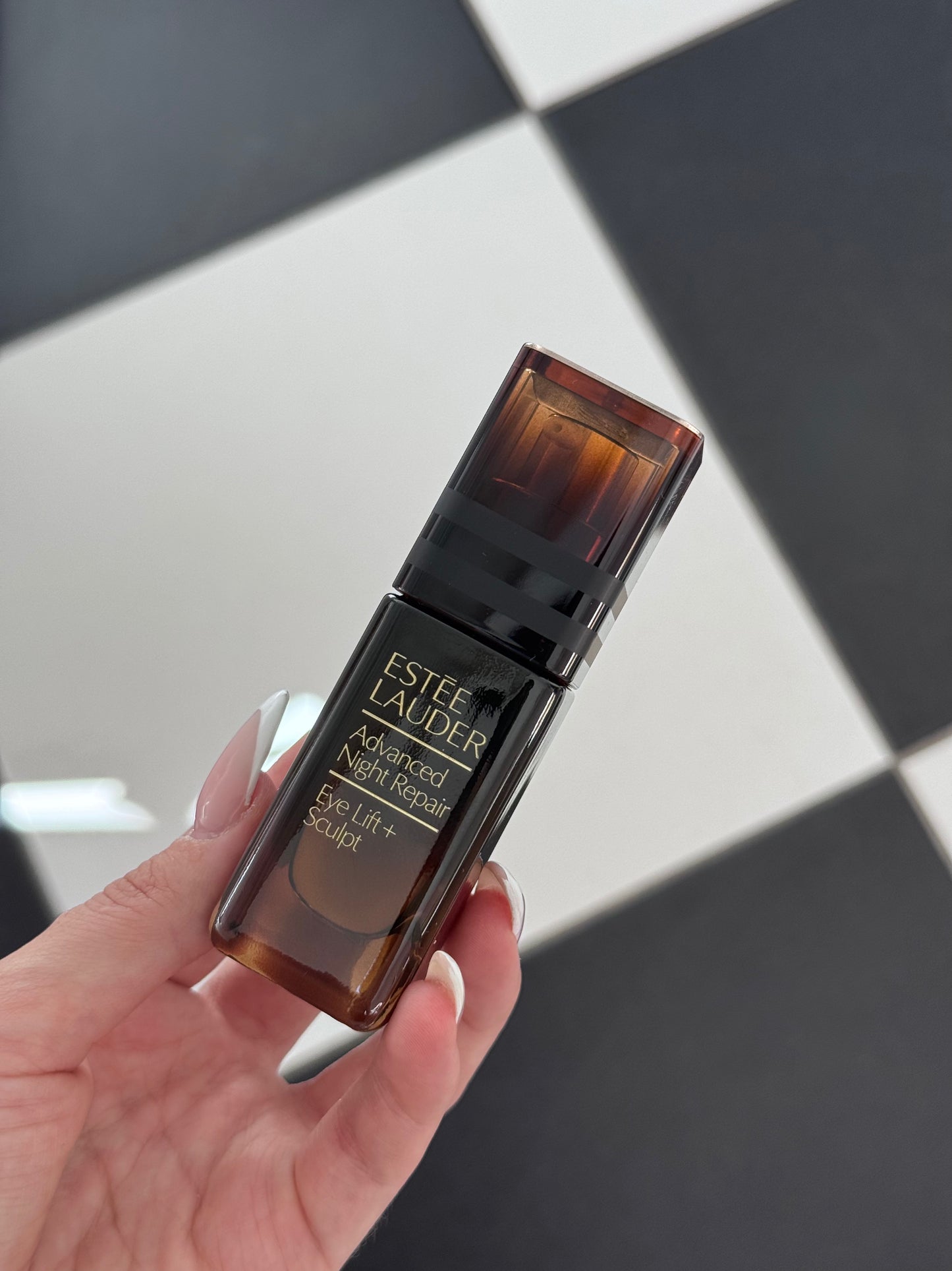 ESTEE LAUDER Advanced Night Repair Eye Lift & Sculpt - Eye Cream