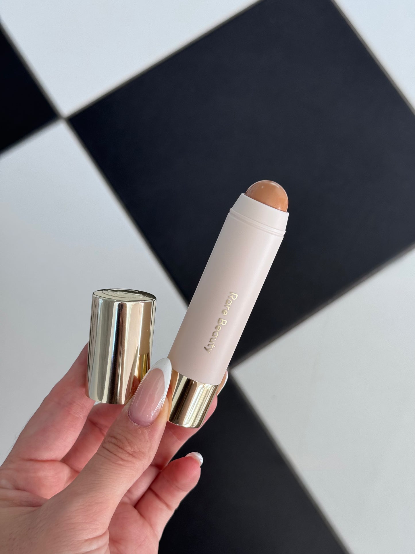 RARE BEAUTY Warm Wishes Effortless Bronzer Stick - Power Boost