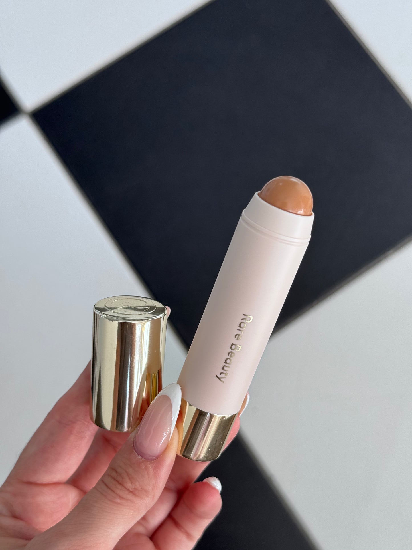 RARE BEAUTY Warm Wishes Effortless Bronzer Stick - Power Boost